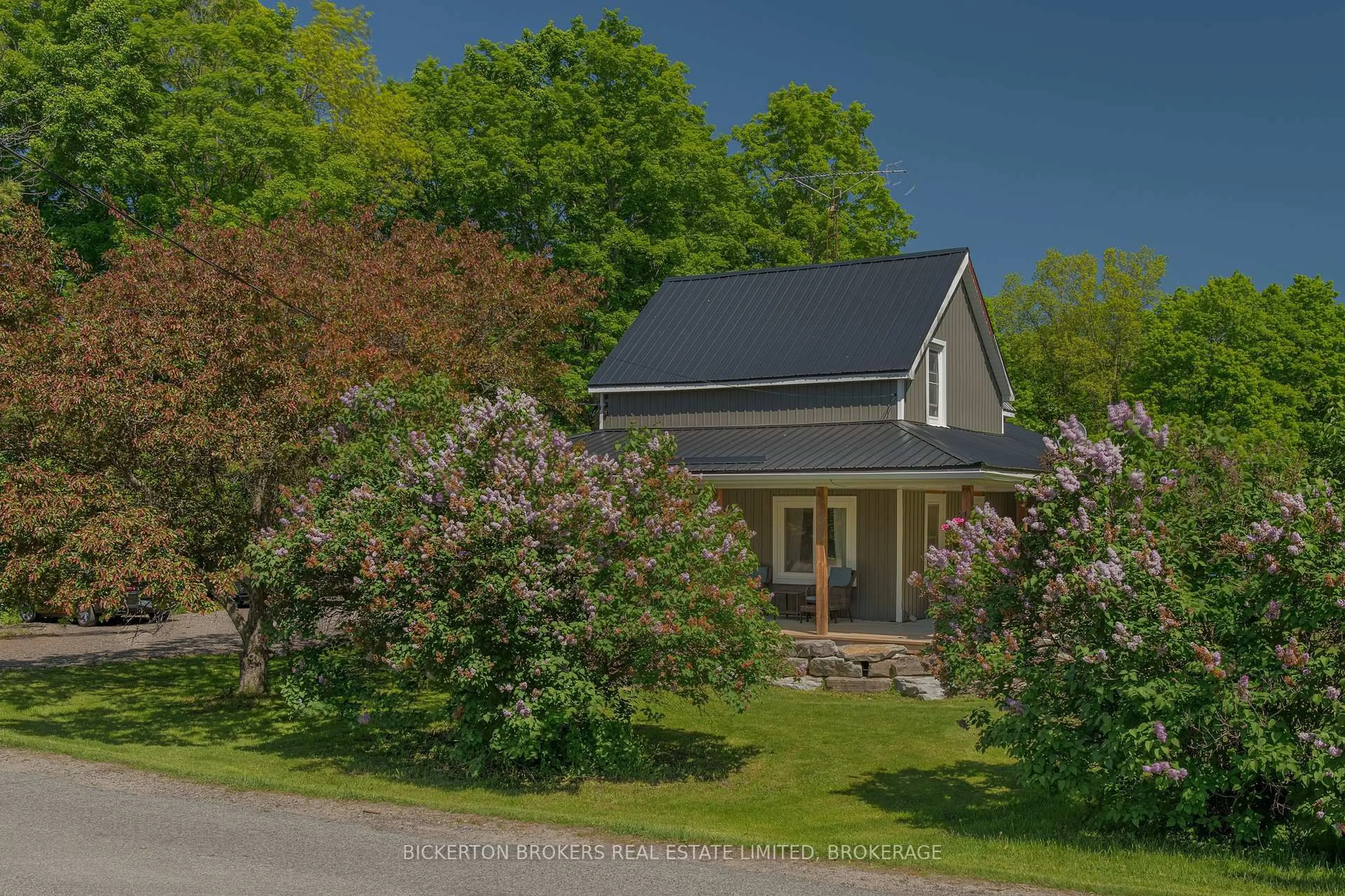 A pic from outside/outdoor area/front of a property/back of a property/a pic from drone, street for 982 Burnt Hills Rd, Seeley's Bay Ontario K0H 2N0