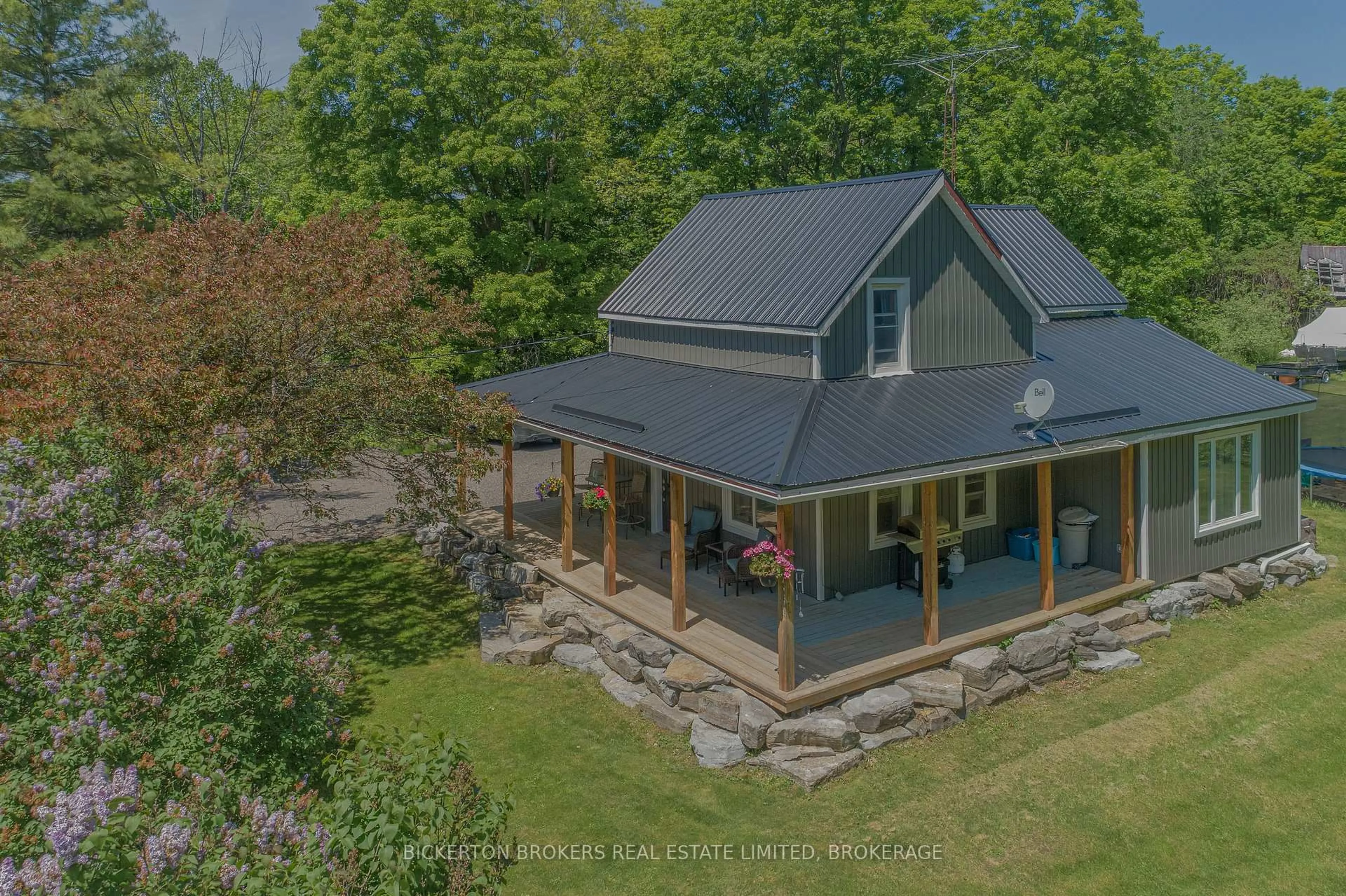 A pic from outside/outdoor area/front of a property/back of a property/a pic from drone, unknown for 982 Burnt Hills Rd, Seeley's Bay Ontario K0H 2N0