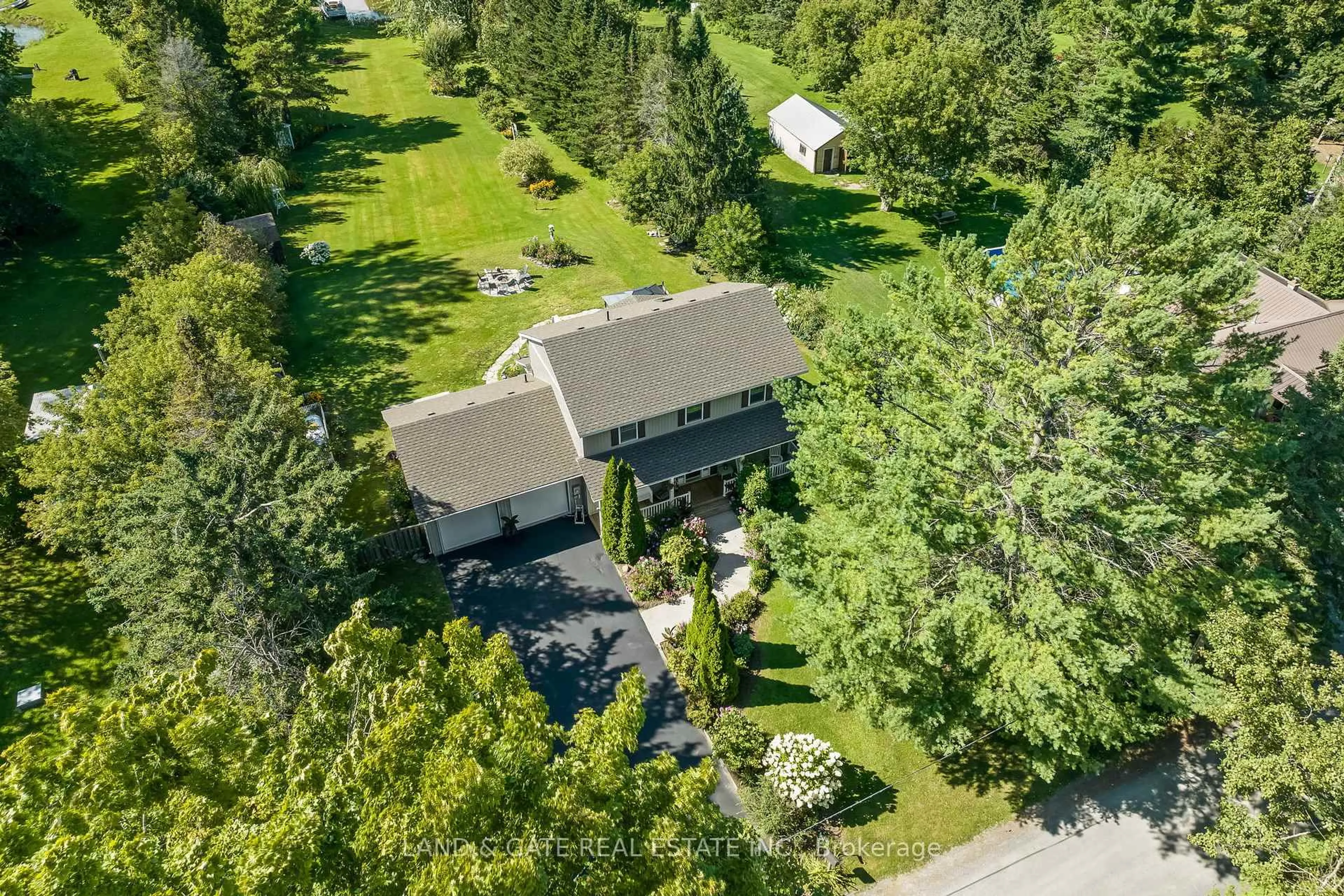 A pic from outside/outdoor area/front of a property/back of a property/a pic from drone, unknown for 184 Harbard Rd, Prince Edward County Ontario K0K 1L0