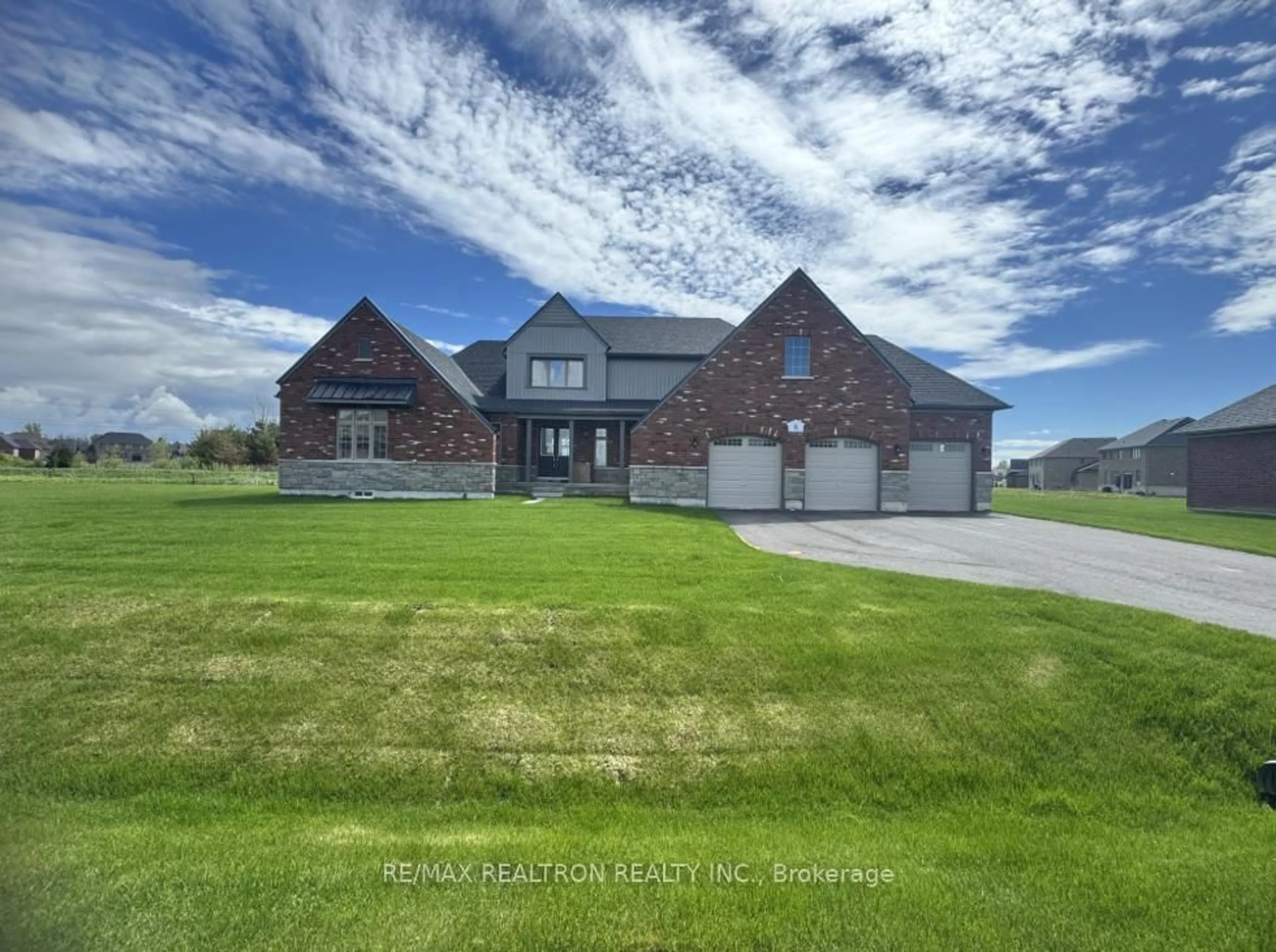 A pic from outside/outdoor area/front of a property/back of a property/a pic from drone, unknown for 5 Skyvue Cres, Quinte West Ontario K0K 1L0