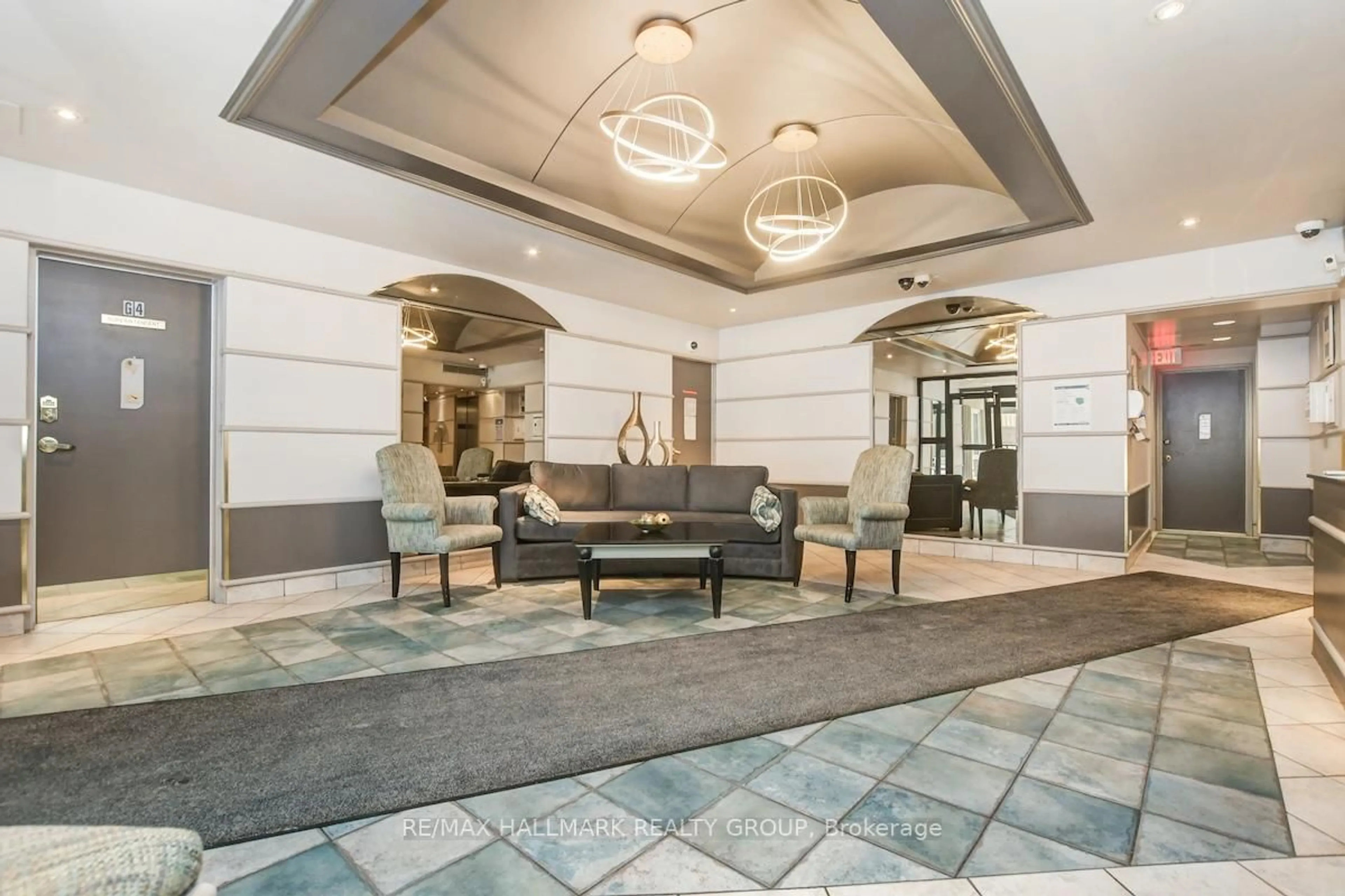Lobby for 158A McArthur Ave #1005, Ottawa Ontario K1L 8E7