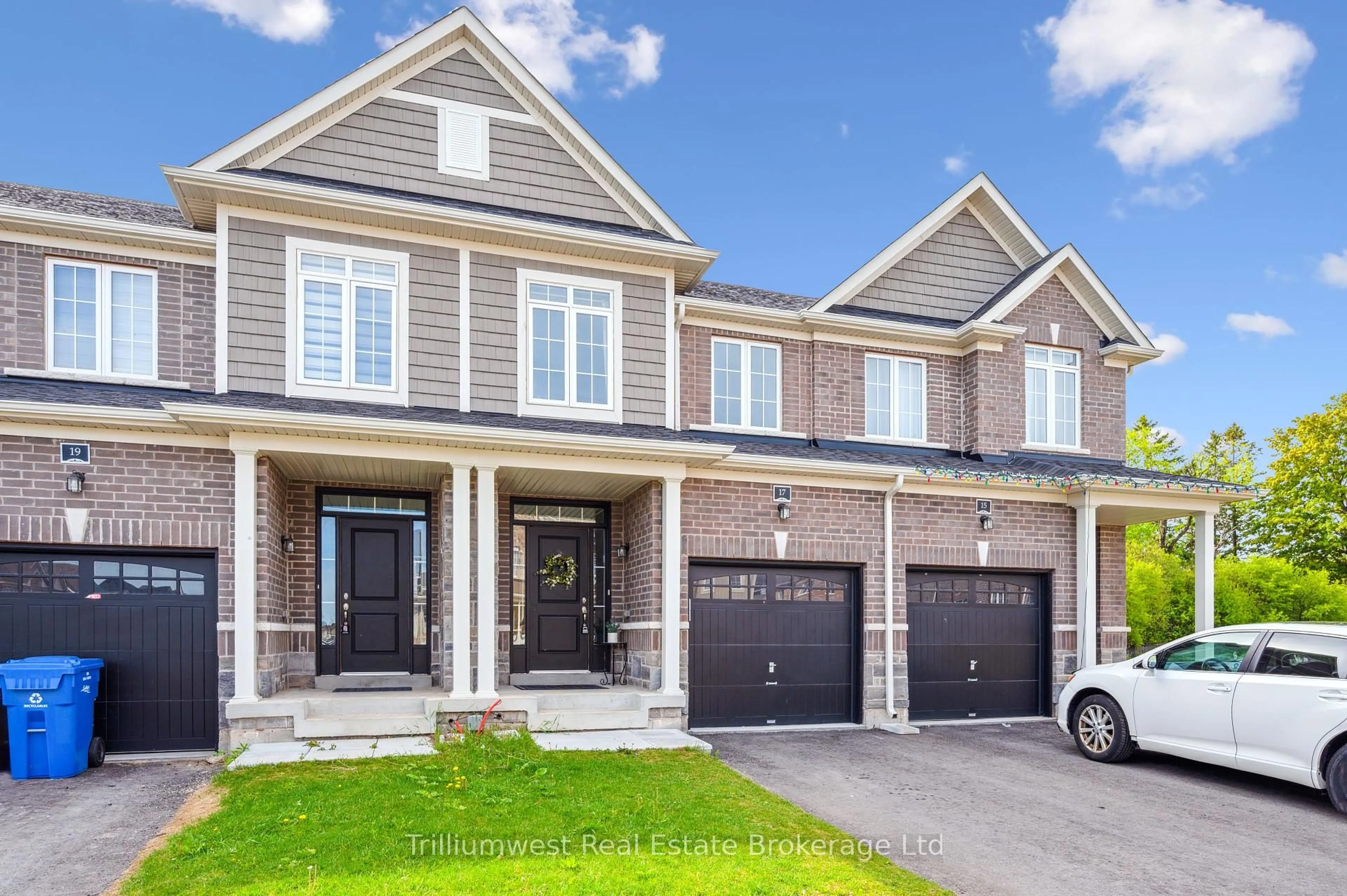 Home with brick exterior material, street for 17 Jell St, Guelph Ontario N1L 0R4