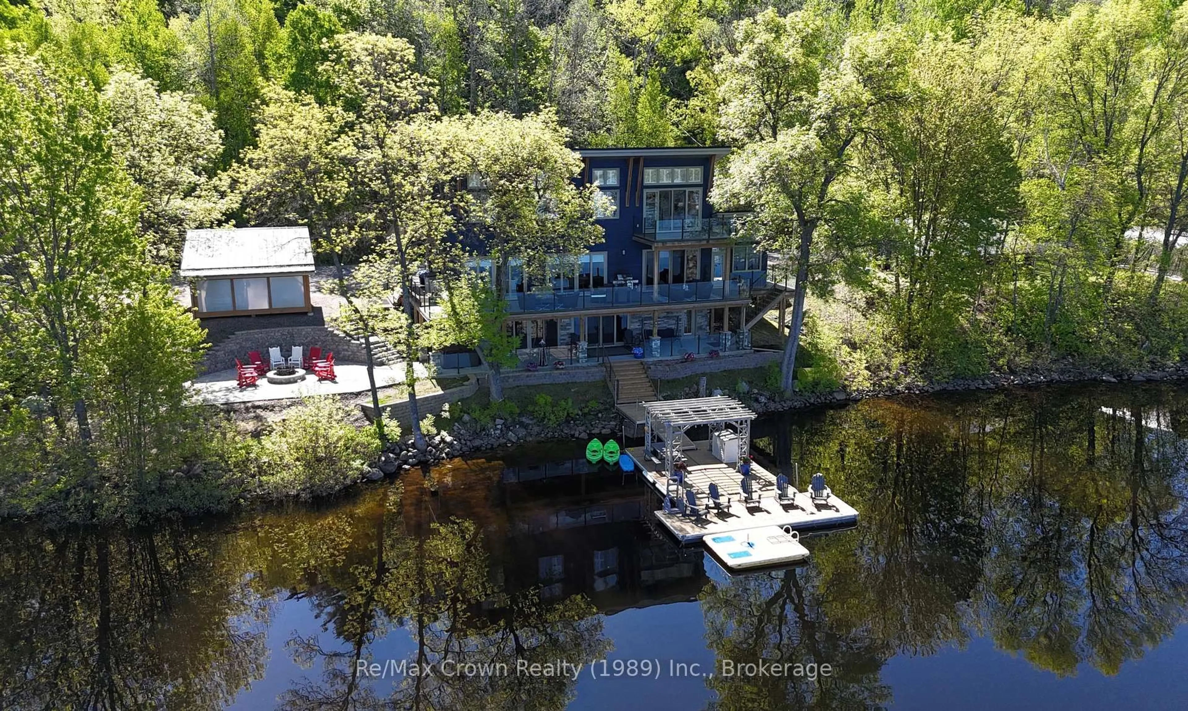A pic from outside/outdoor area/front of a property/back of a property/a pic from drone, water/lake/river/ocean view for 7313 Highway 534 Highway, Parry Sound Remote Area Ontario P0H 2R0