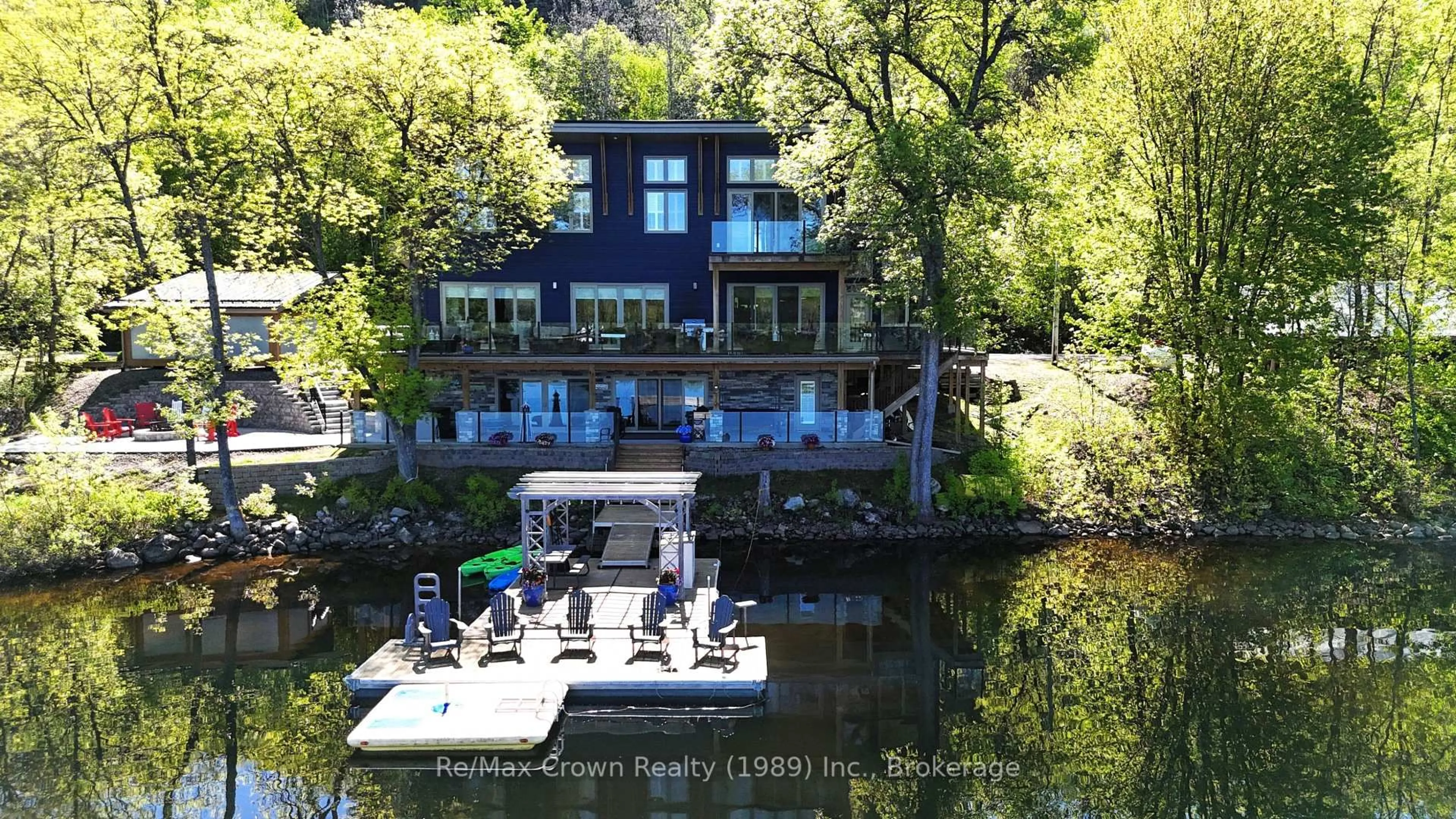 A pic from outside/outdoor area/front of a property/back of a property/a pic from drone, water/lake/river/ocean view for 7313 Highway 534 Highway, Parry Sound Remote Area Ontario P0H 2R0