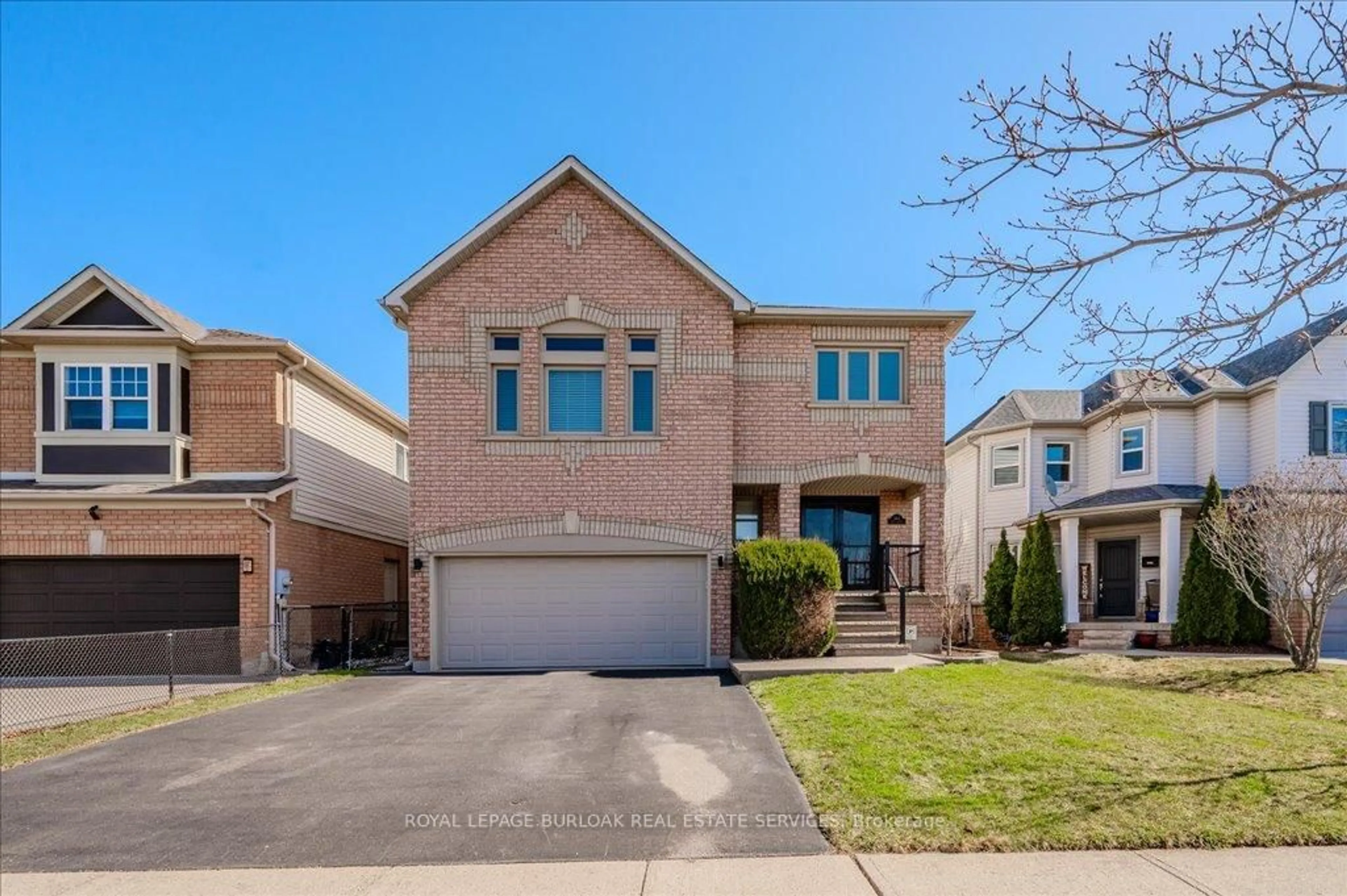 Home with brick exterior material, street for 144 Riley St, Hamilton Ontario L8B 0J7