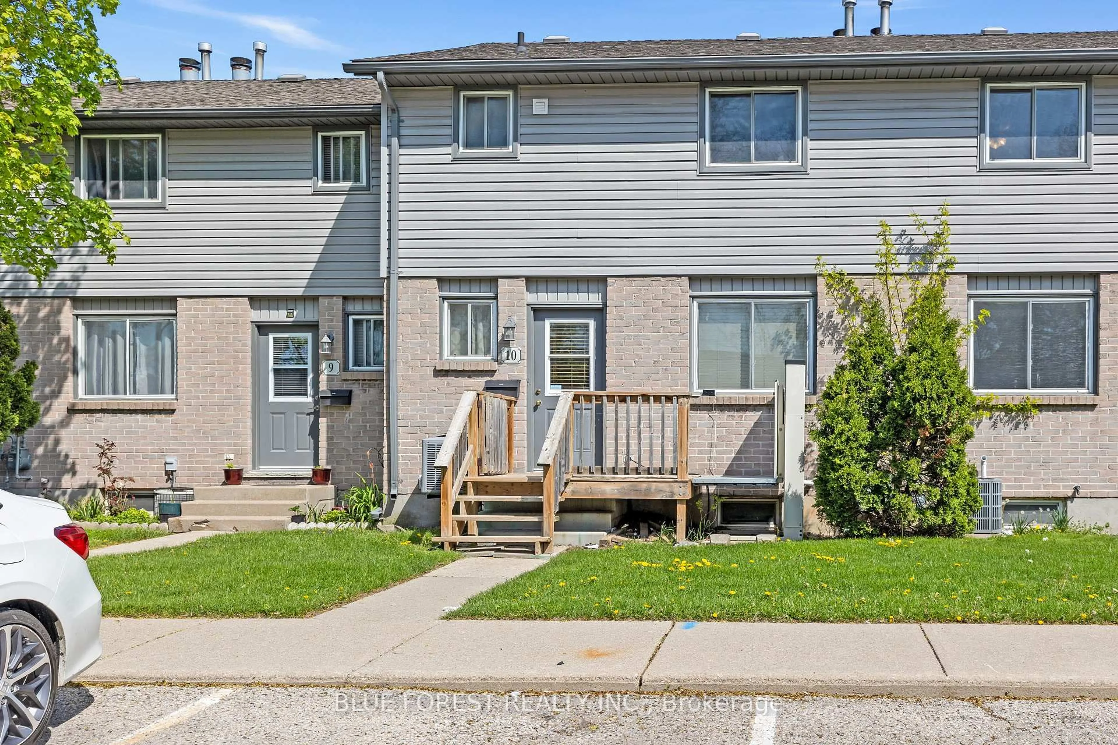Home with vinyl exterior material, street for 490 Third St #10, London East Ontario N5V 4A2