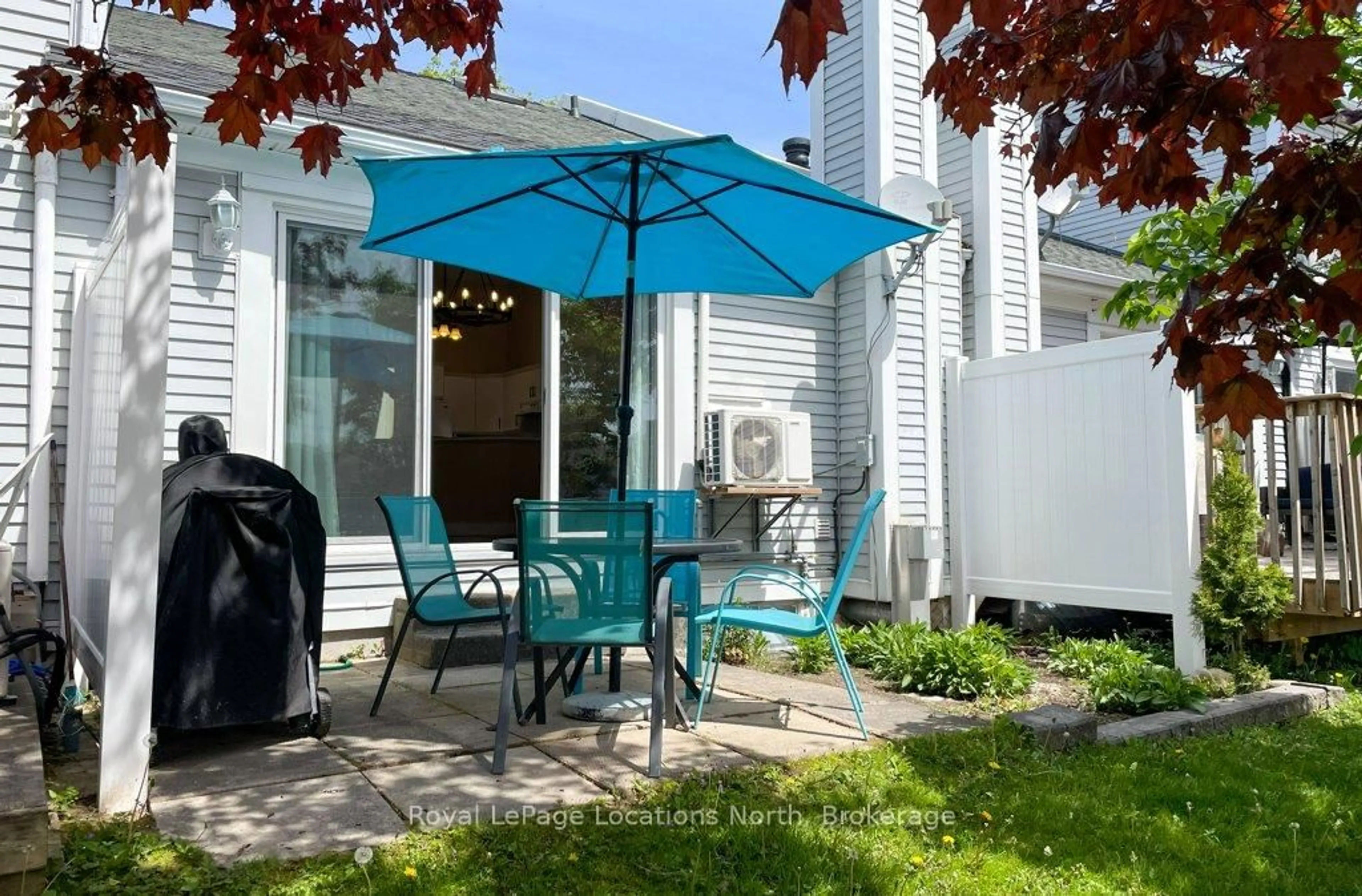 Patio, street for 83 Victoria St #11, Meaford Ontario N4L 1R4