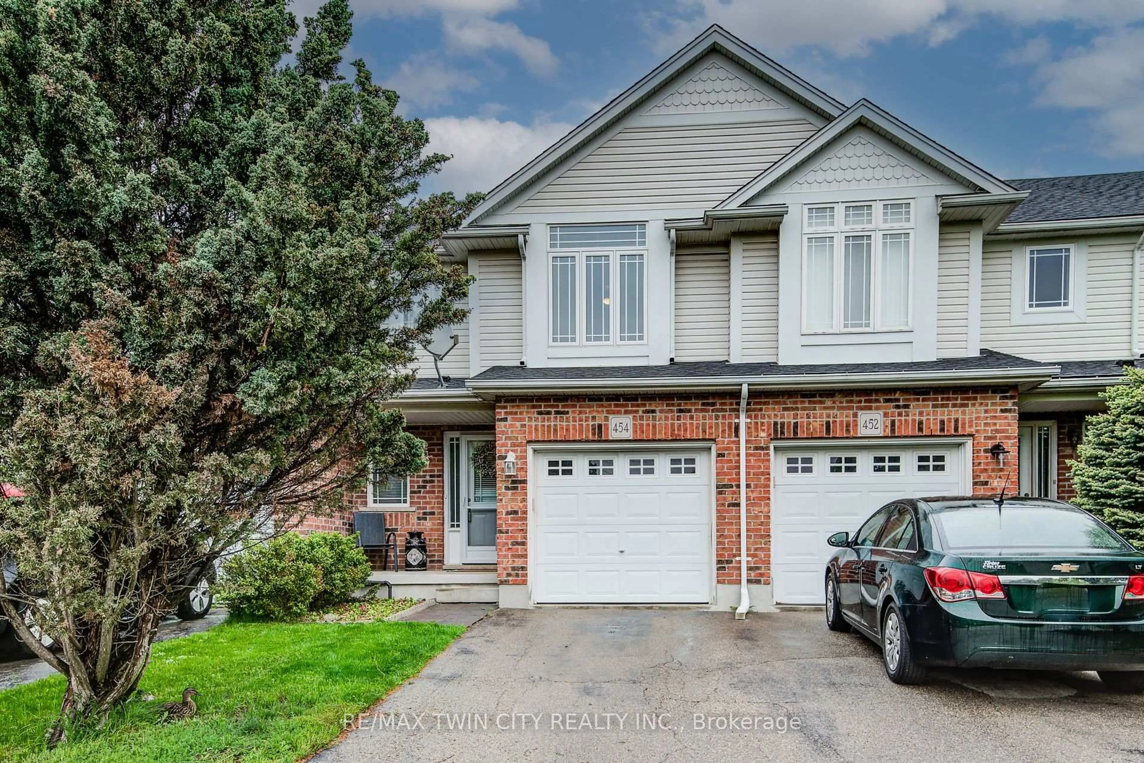 Unknown for 454 Annapolis Crt, Waterloo Ontario N2K 4E7