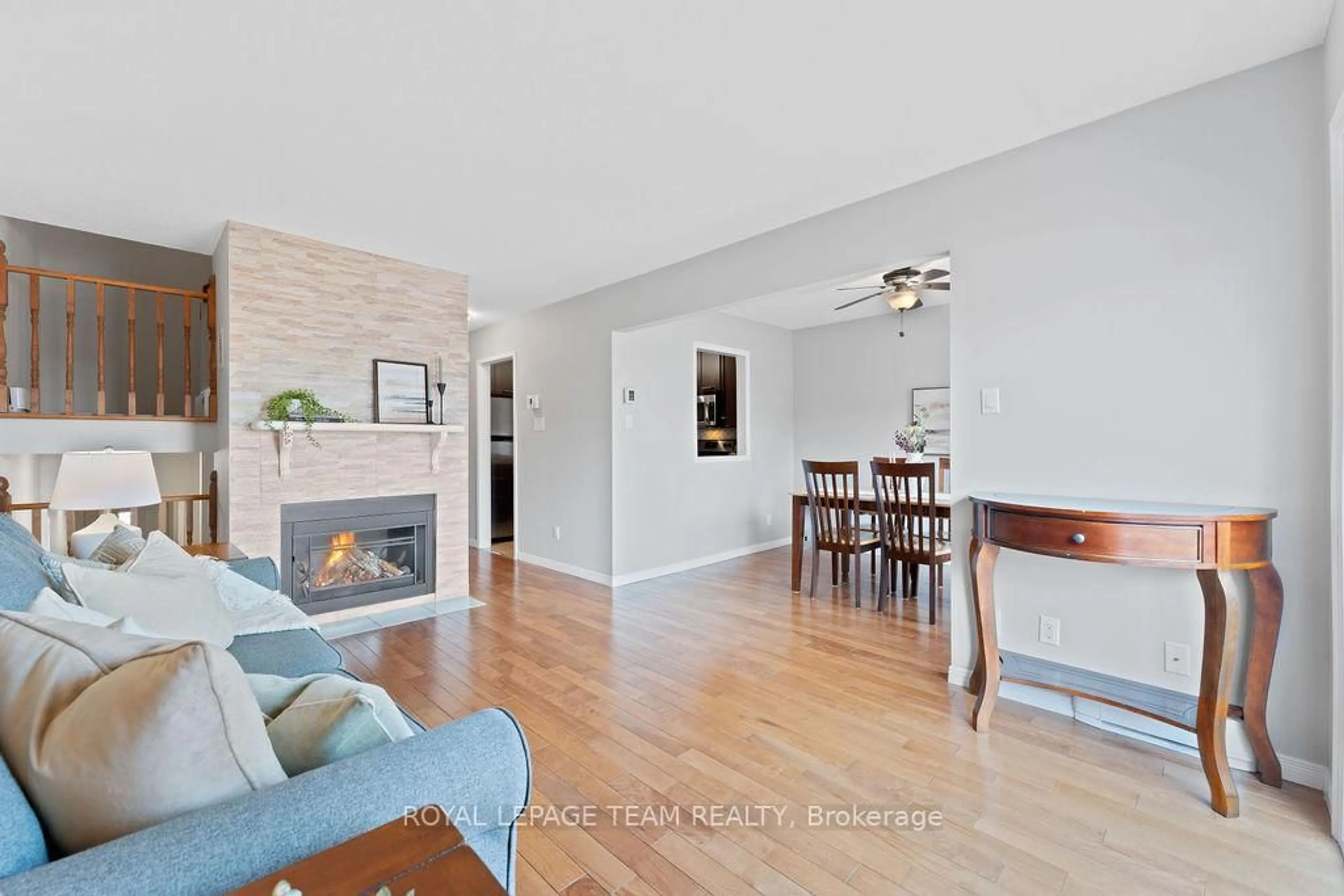 Living room with furniture, unknown for 825 Cahill Dr #175, Ottawa Ontario K1V 9N7