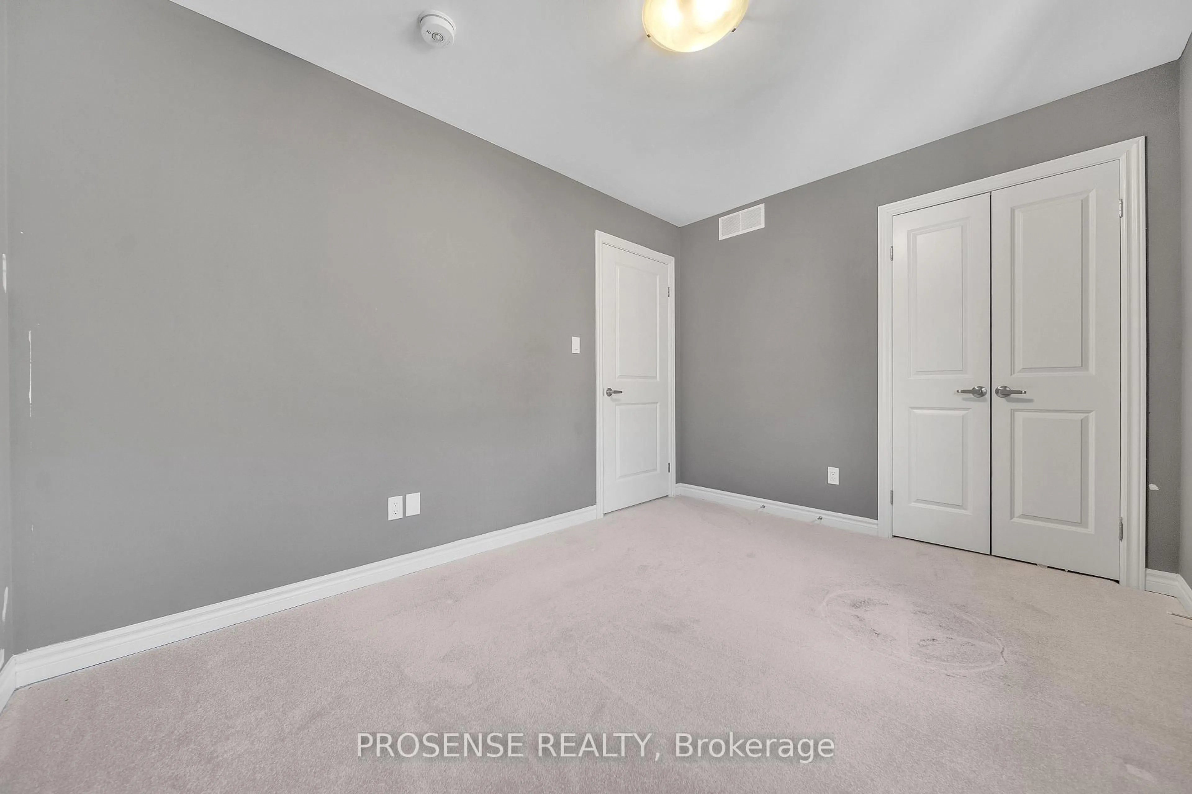 A pic of a room for 99 Louise St, Welland Ontario L3B 0J8