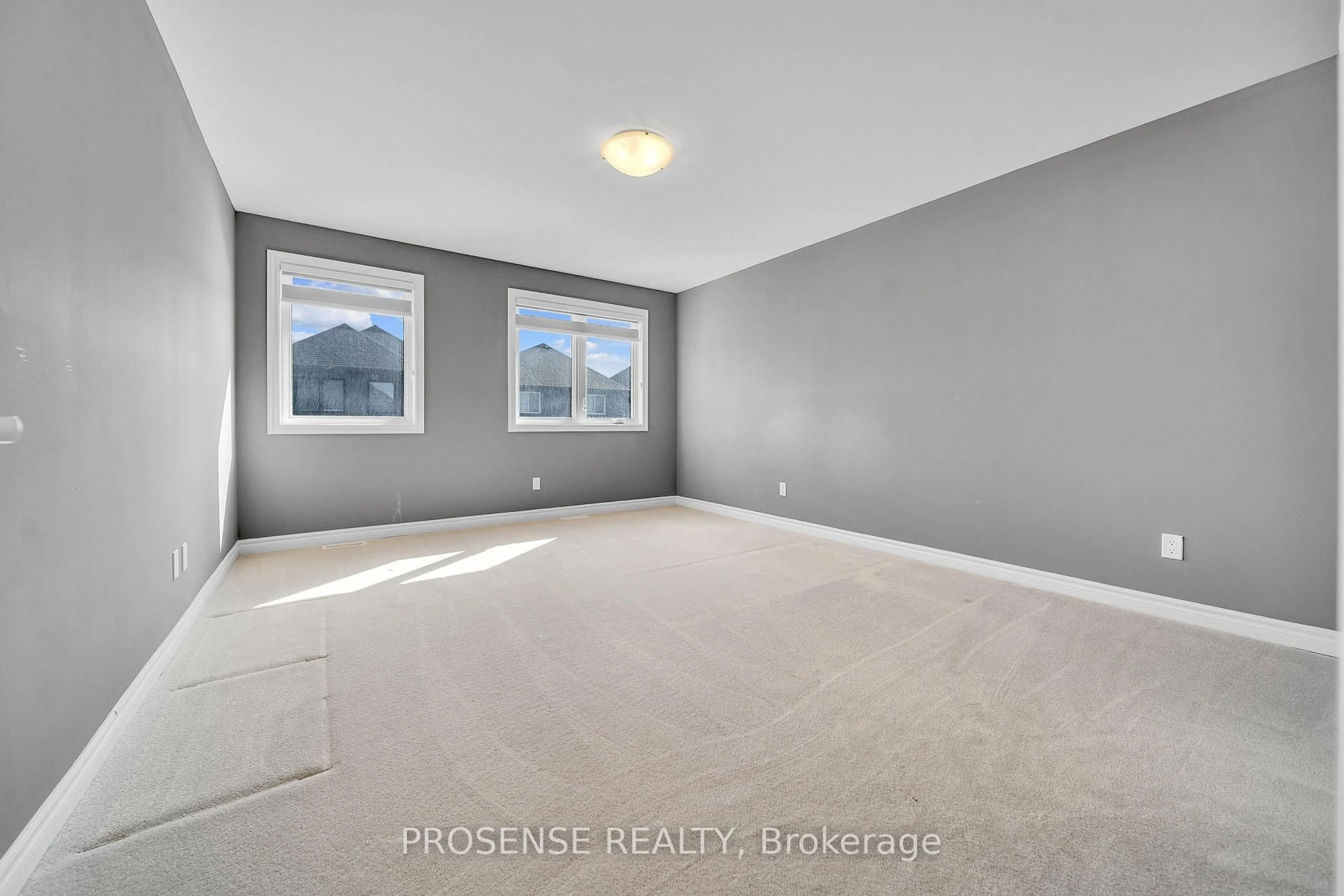 A pic of a room for 99 Louise St, Welland Ontario L3B 0J8