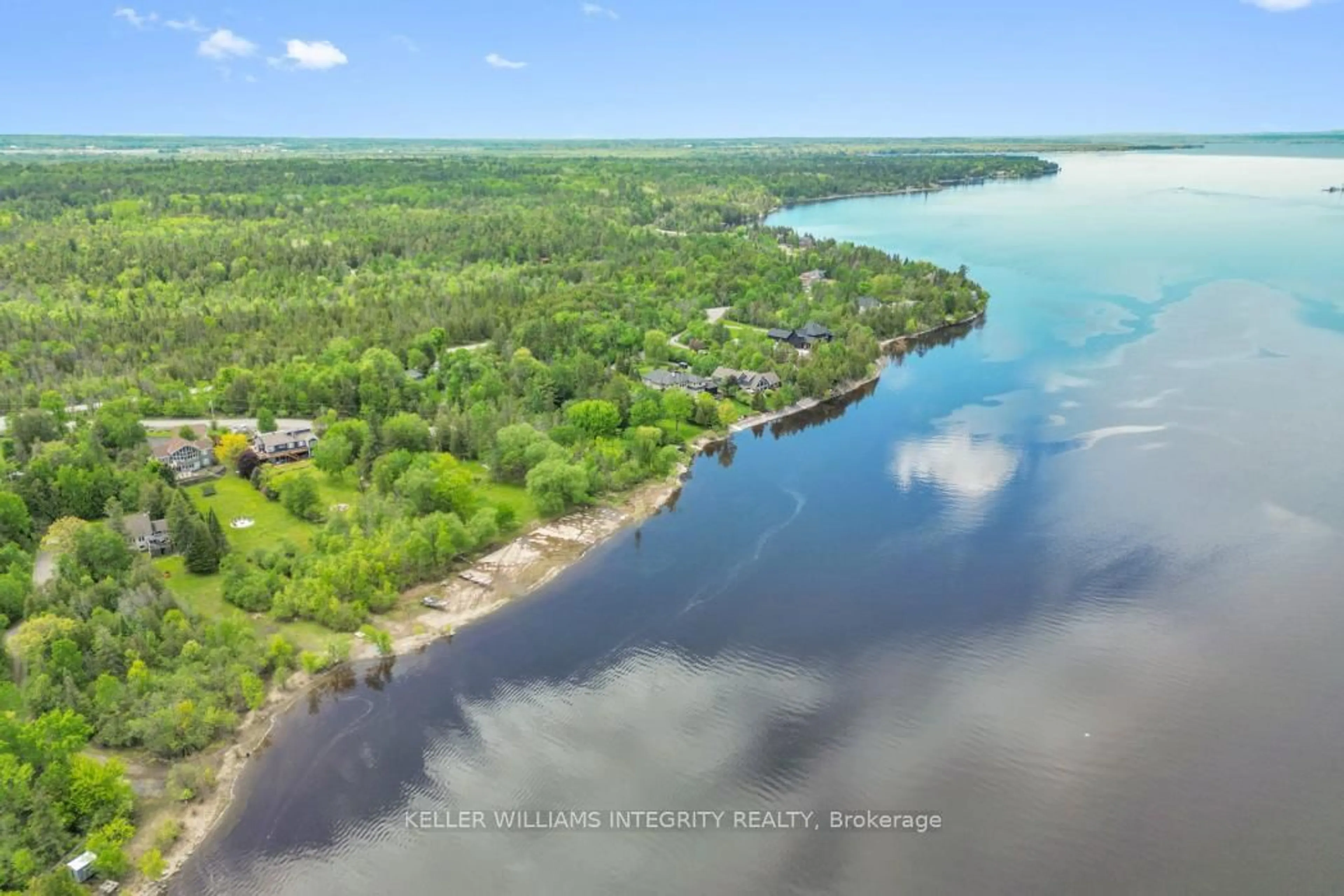 A pic from outside/outdoor area/front of a property/back of a property/a pic from drone, water/lake/river/ocean view for 124 Swift St, Ottawa Ontario K0A 1T0