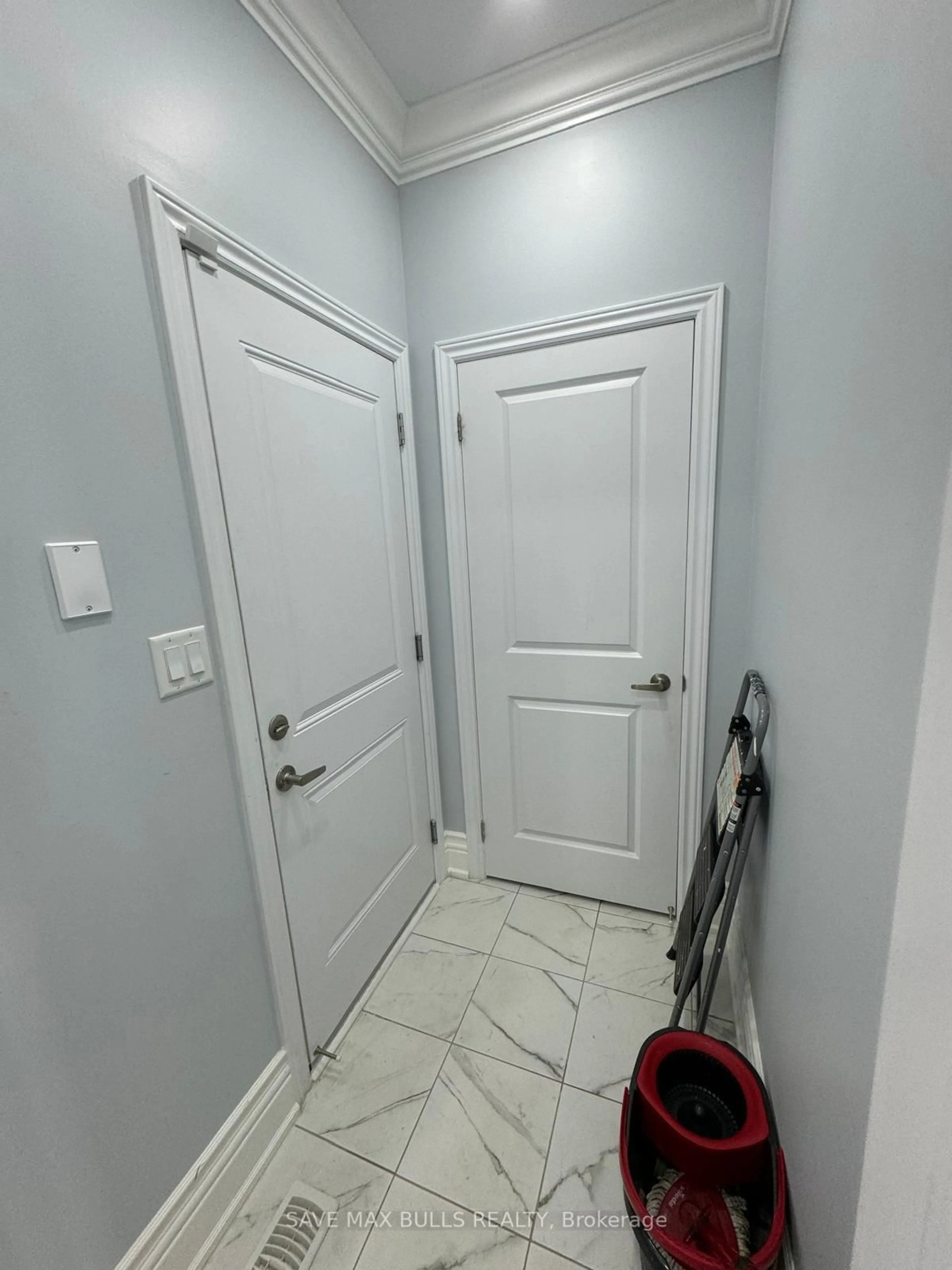 Unknown for 17 COTTONWOOD Cres, Welland Ontario L3B 0J3