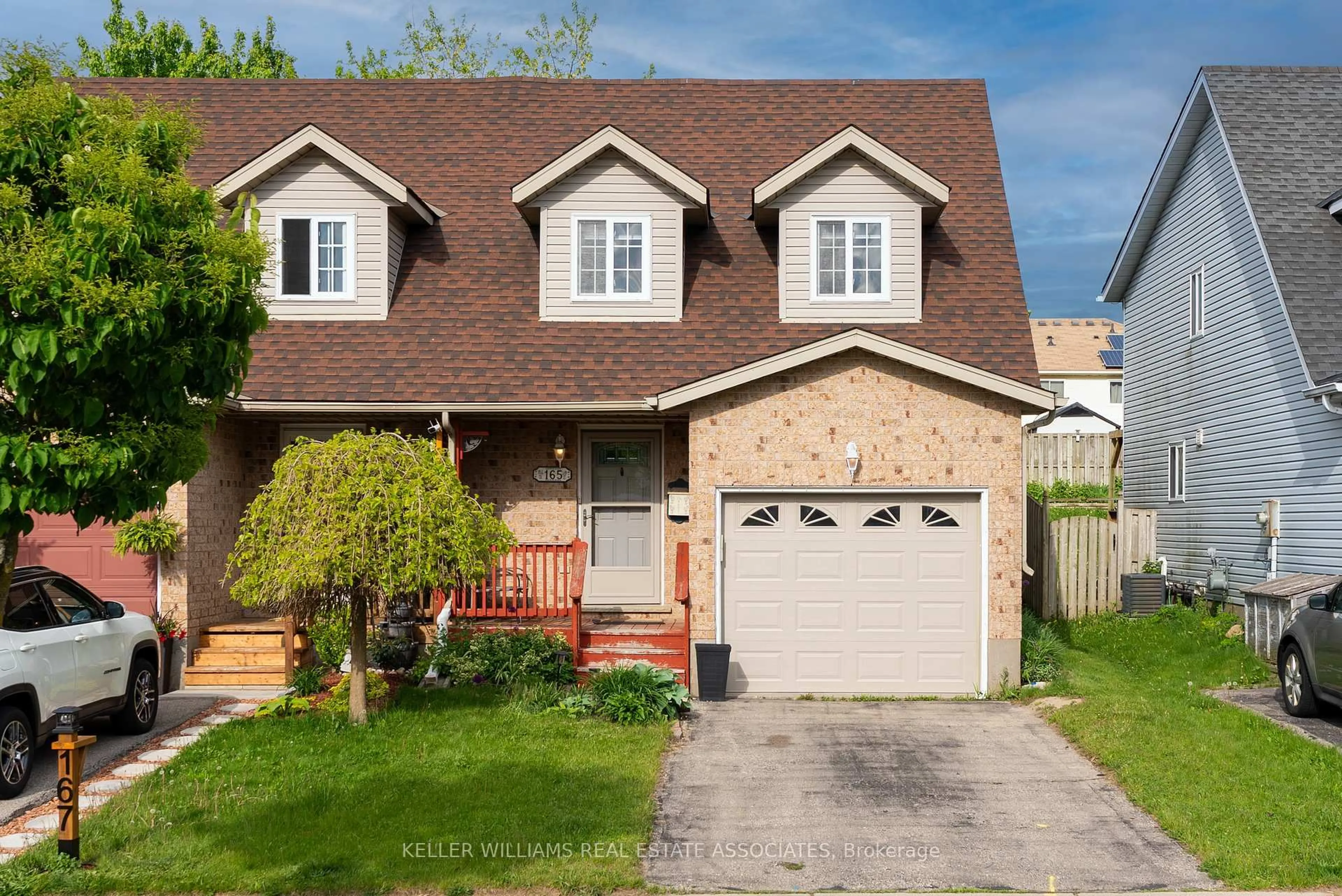 Home with vinyl exterior material, street for 165 Highbrook St, Kitchener Ontario N2E 3P6