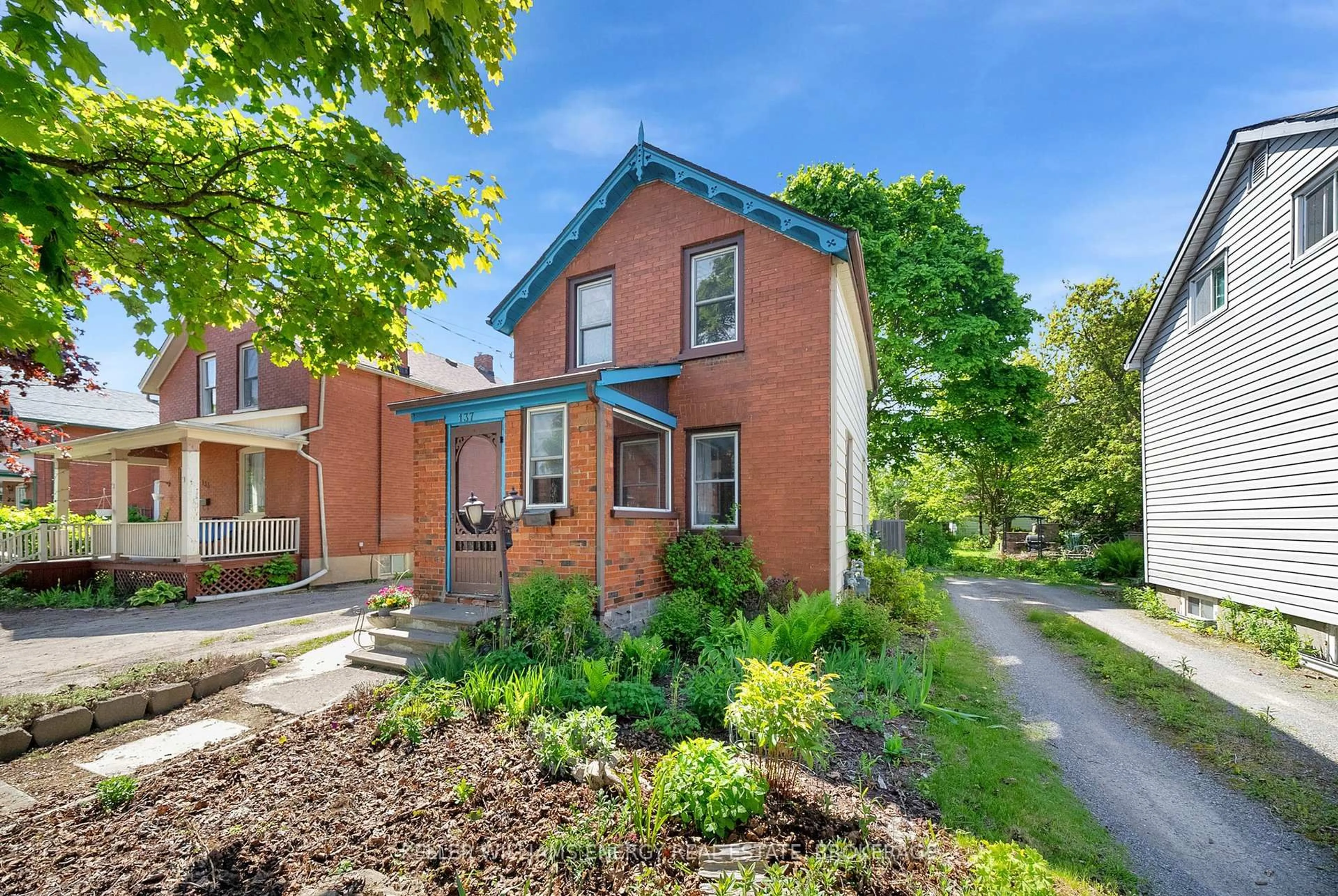 Home with brick exterior material, street for 137 University Ave, Cobourg Ontario K9A 2H1