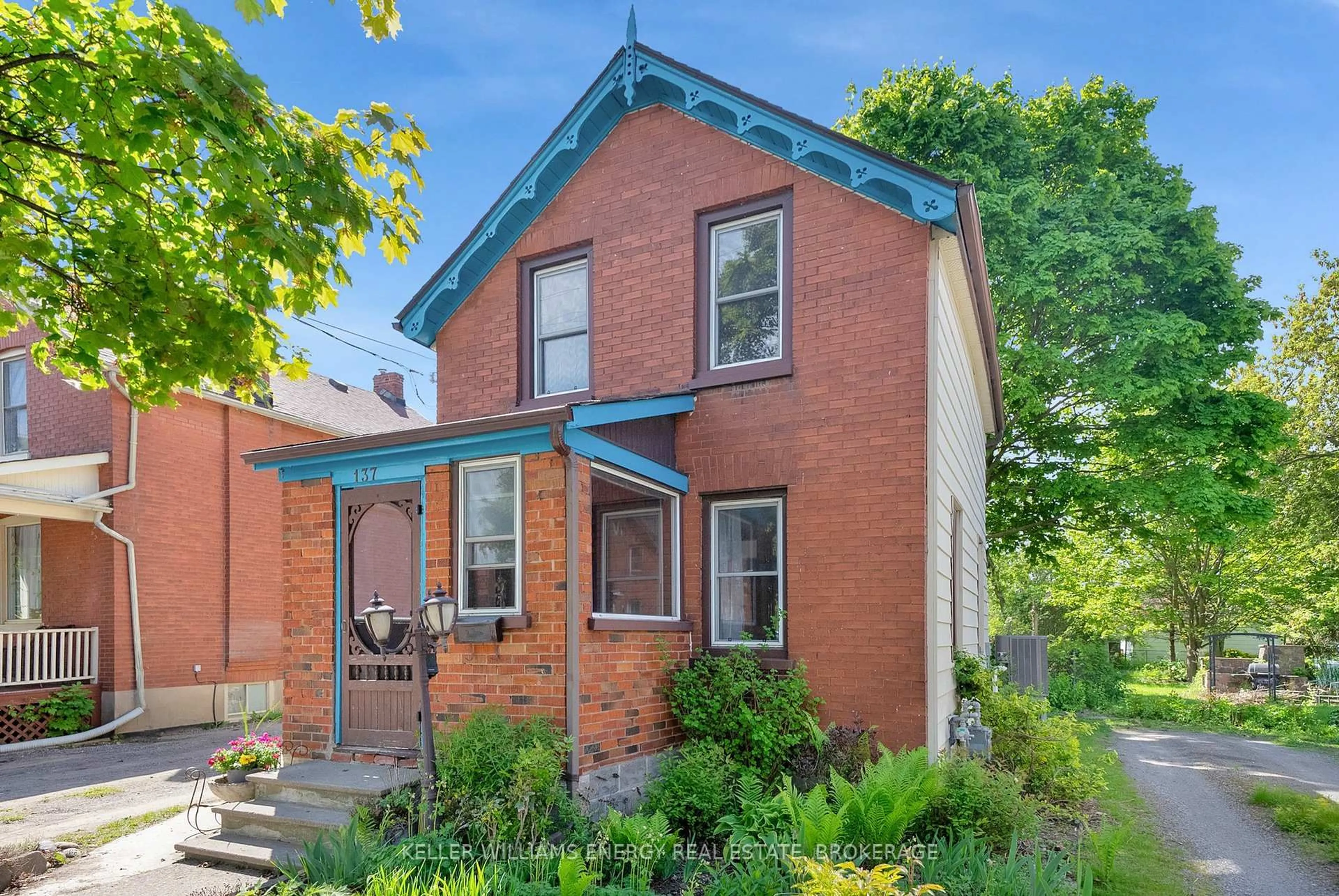 Home with brick exterior material, street for 137 University Ave, Cobourg Ontario K9A 2H1