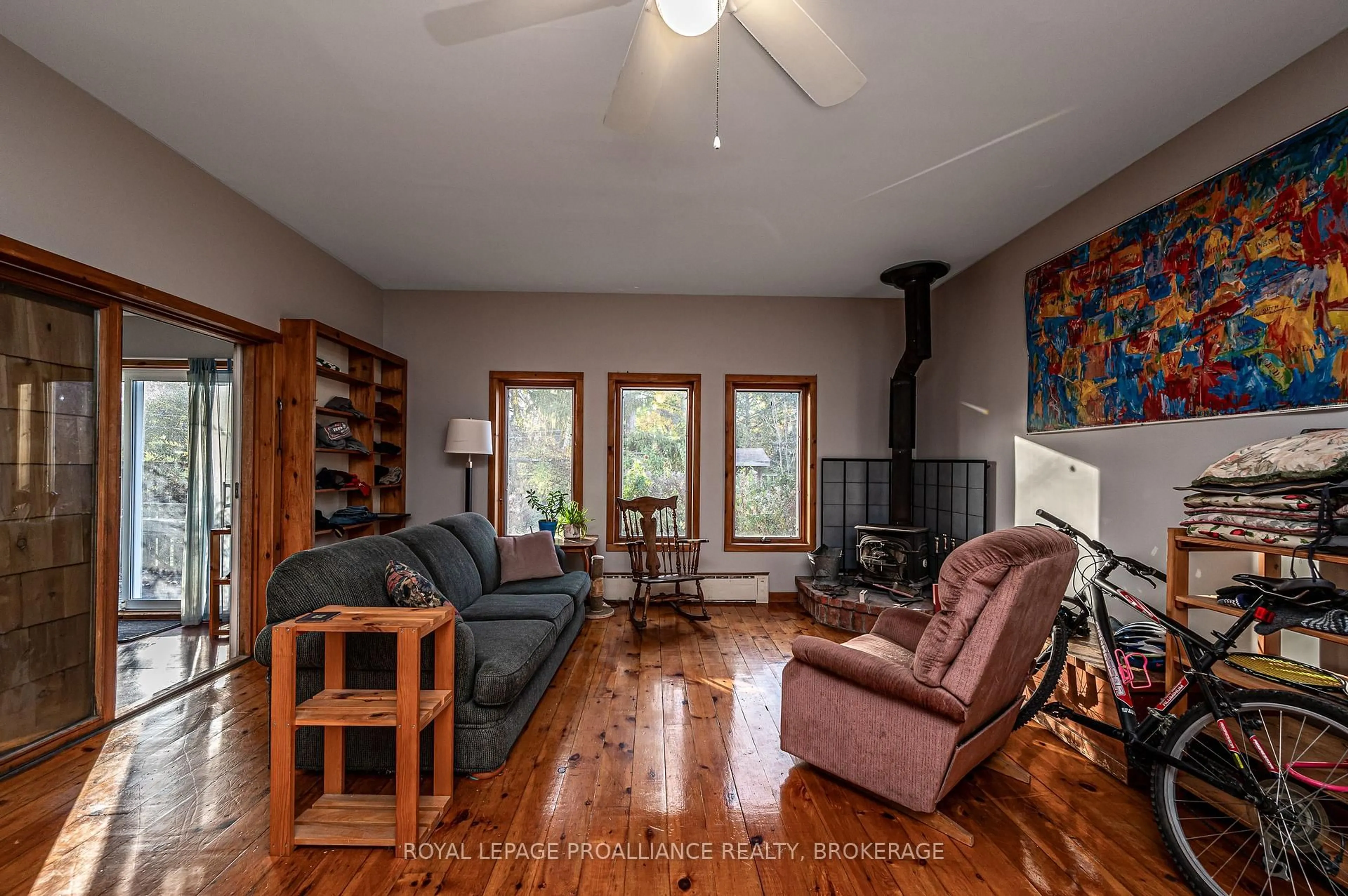 Living room with furniture, unknown for 102 Livingston Ave, Kingston Ontario K7L 4L4