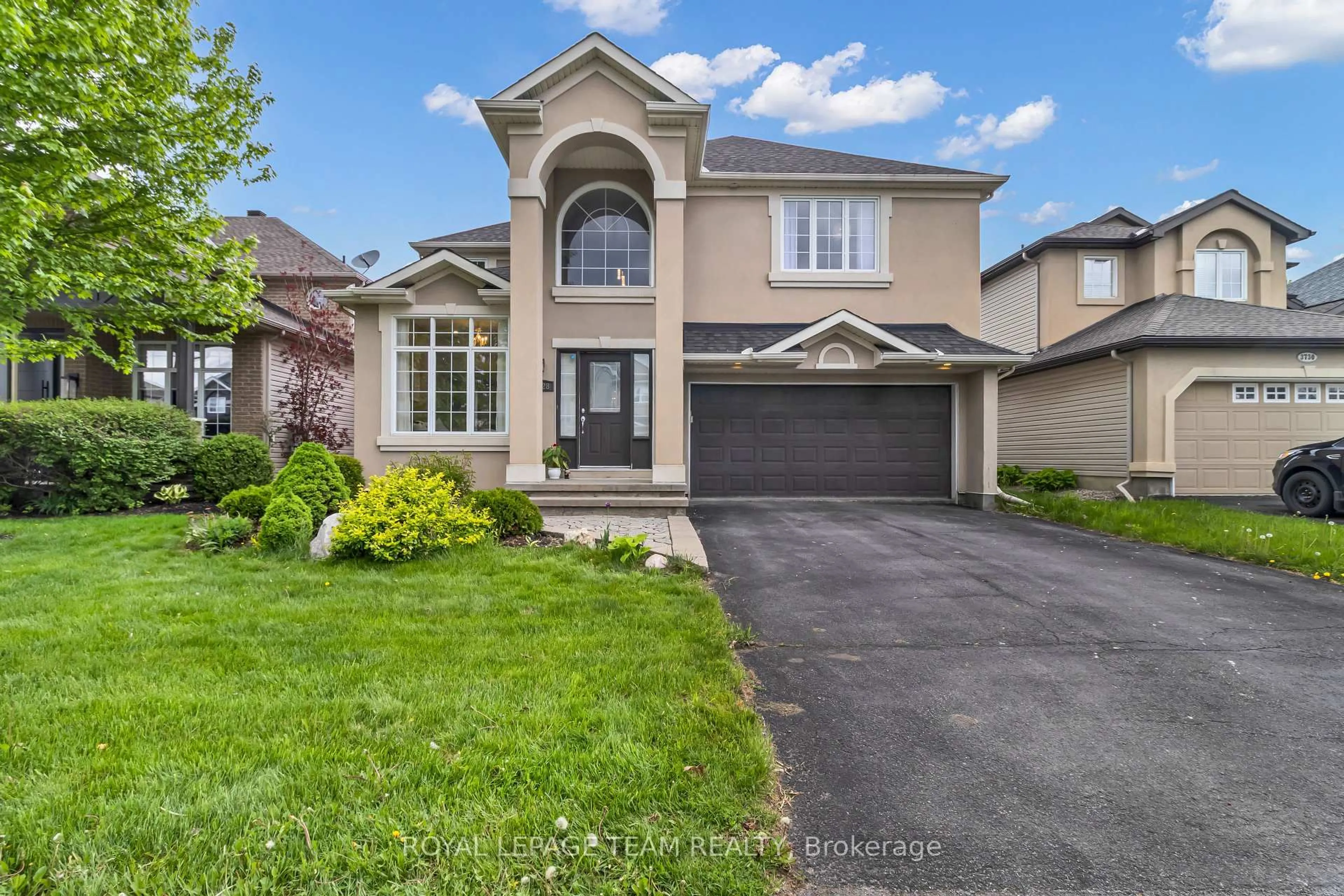 Unknown for 3728 Mountain Meadows Cres, Gloucester Ontario K1V 1V7