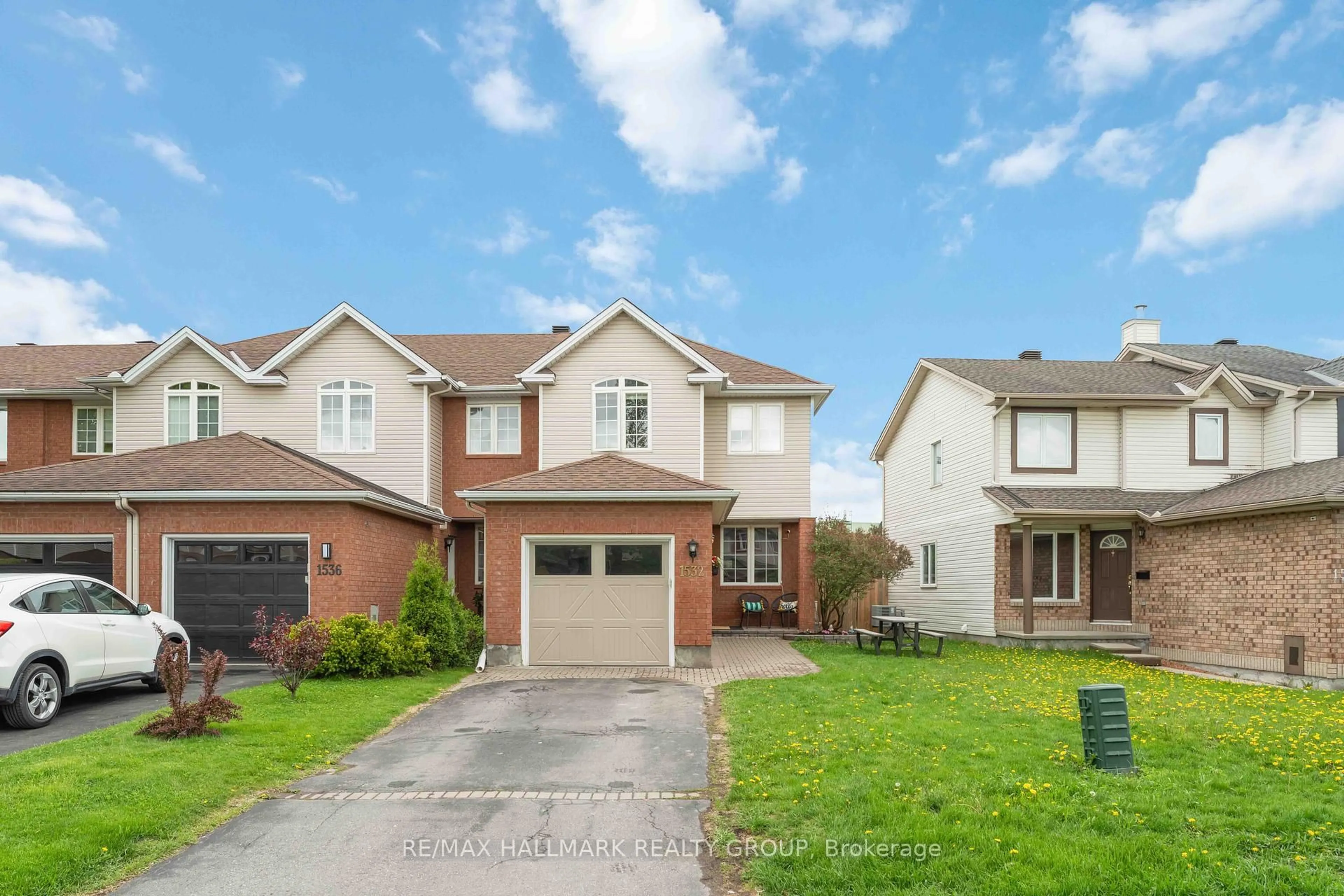 Unknown for 1532 Duplante Ave, Orleans Ontario K4A 3Z2