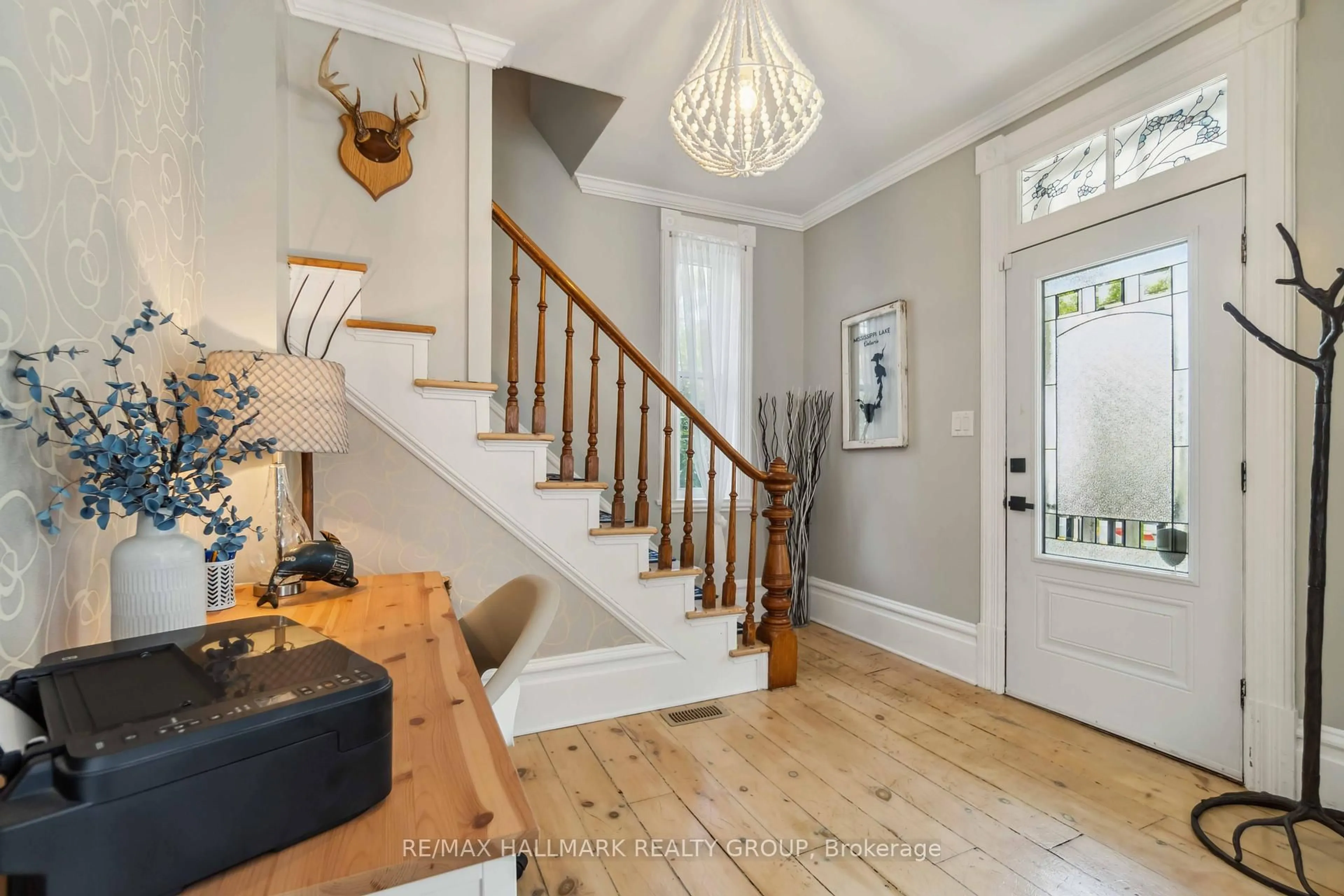 Indoor entryway for 133 Nelson St, Carleton Place Ontario K7C 1A3