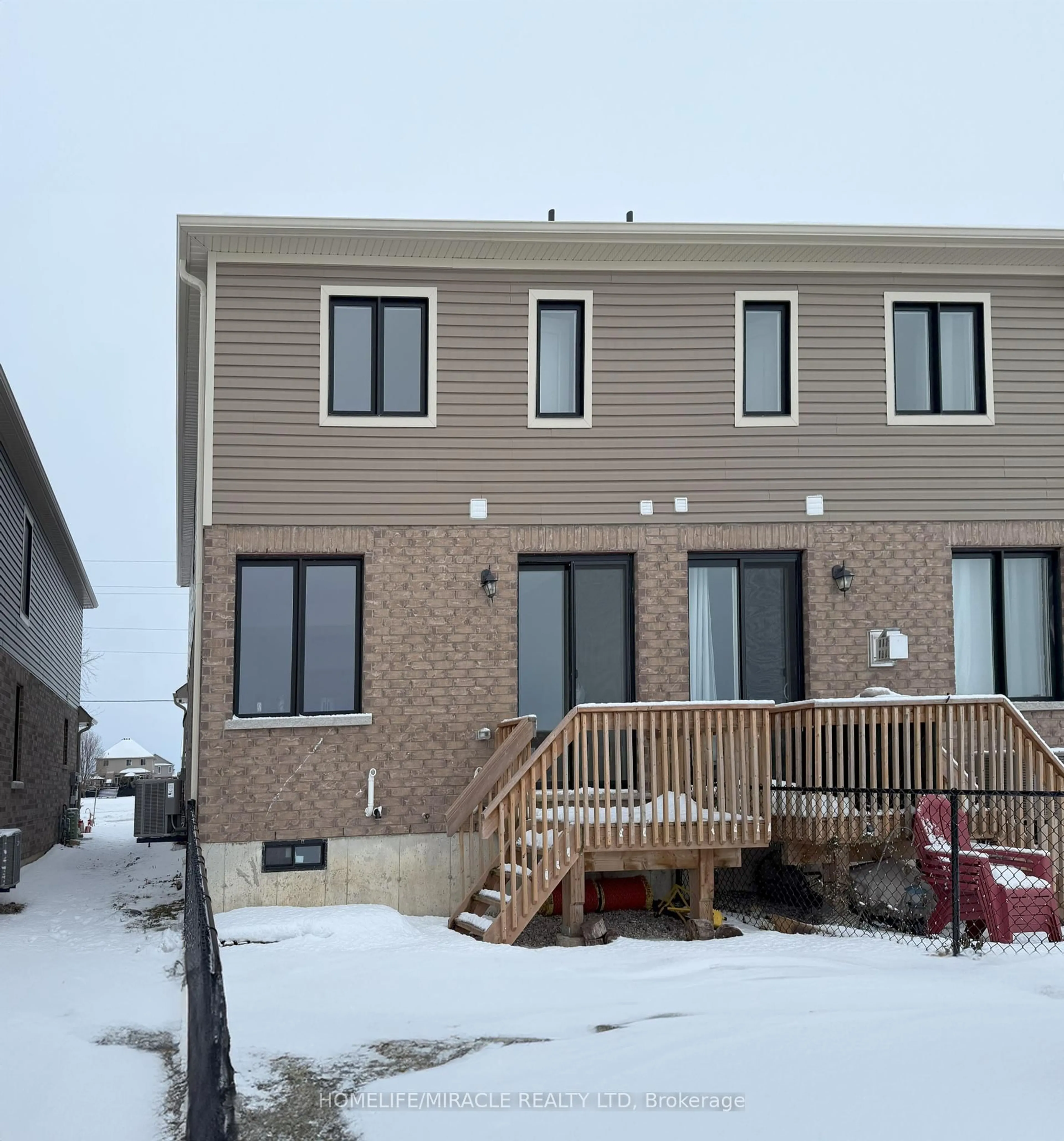 Home with brick exterior material, unknown for 40 Middleton St, Zorra Ontario N0M 2M0