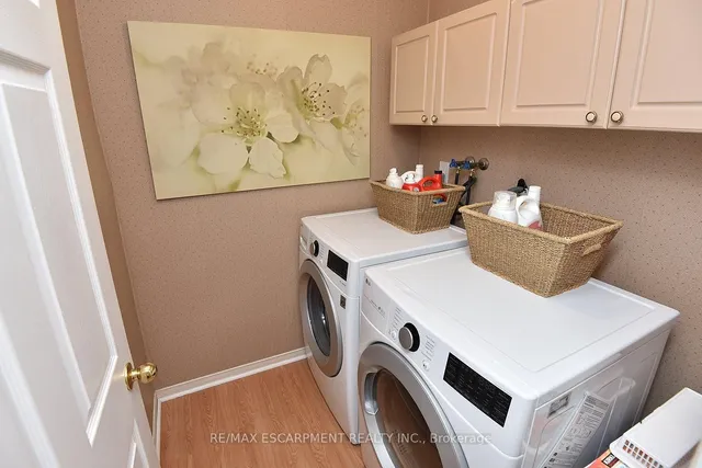 Additional property image - 27 Pirie Dr