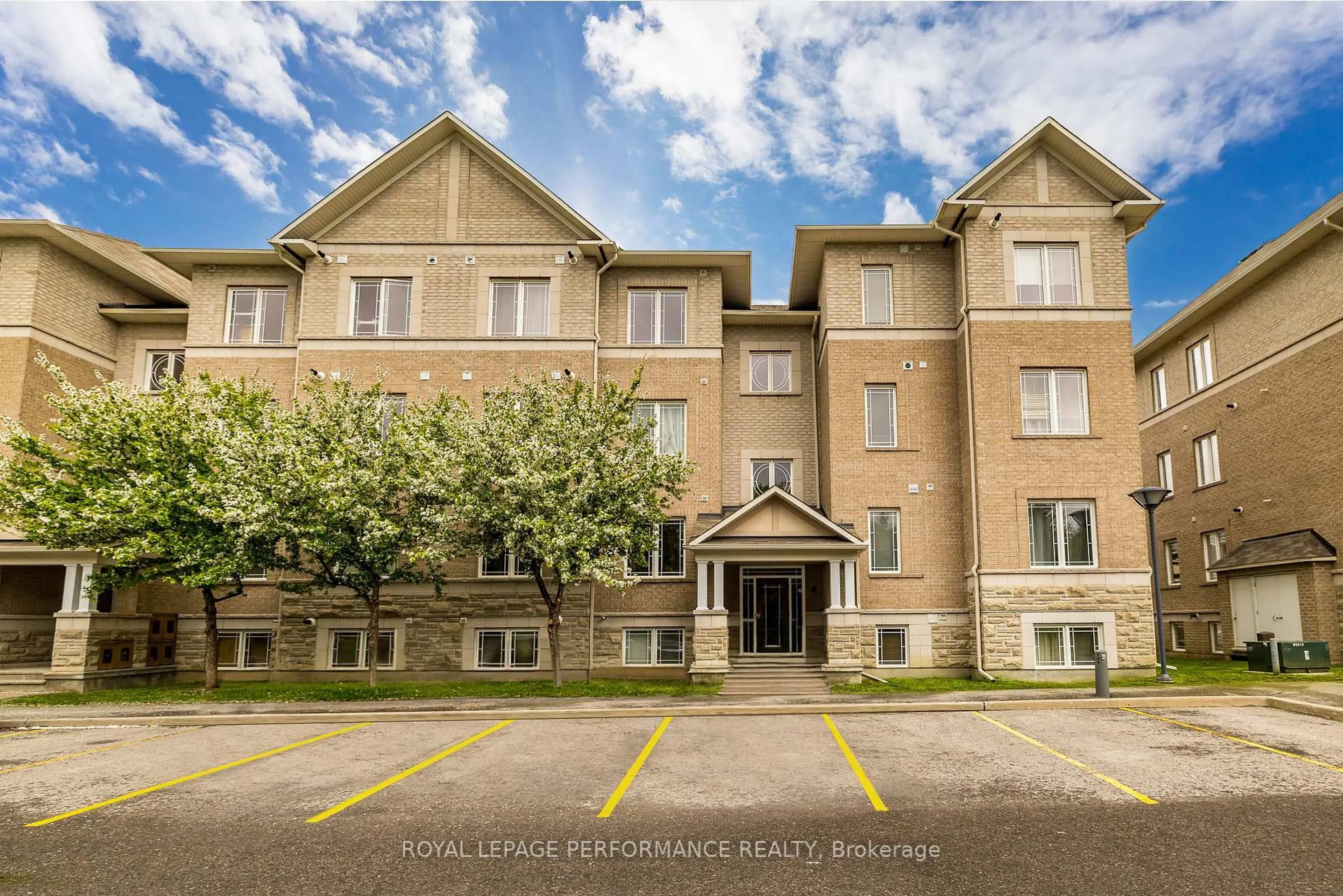 Unknown for 212 Paseo Private #3, Ottawa Ontario K2G 4N7