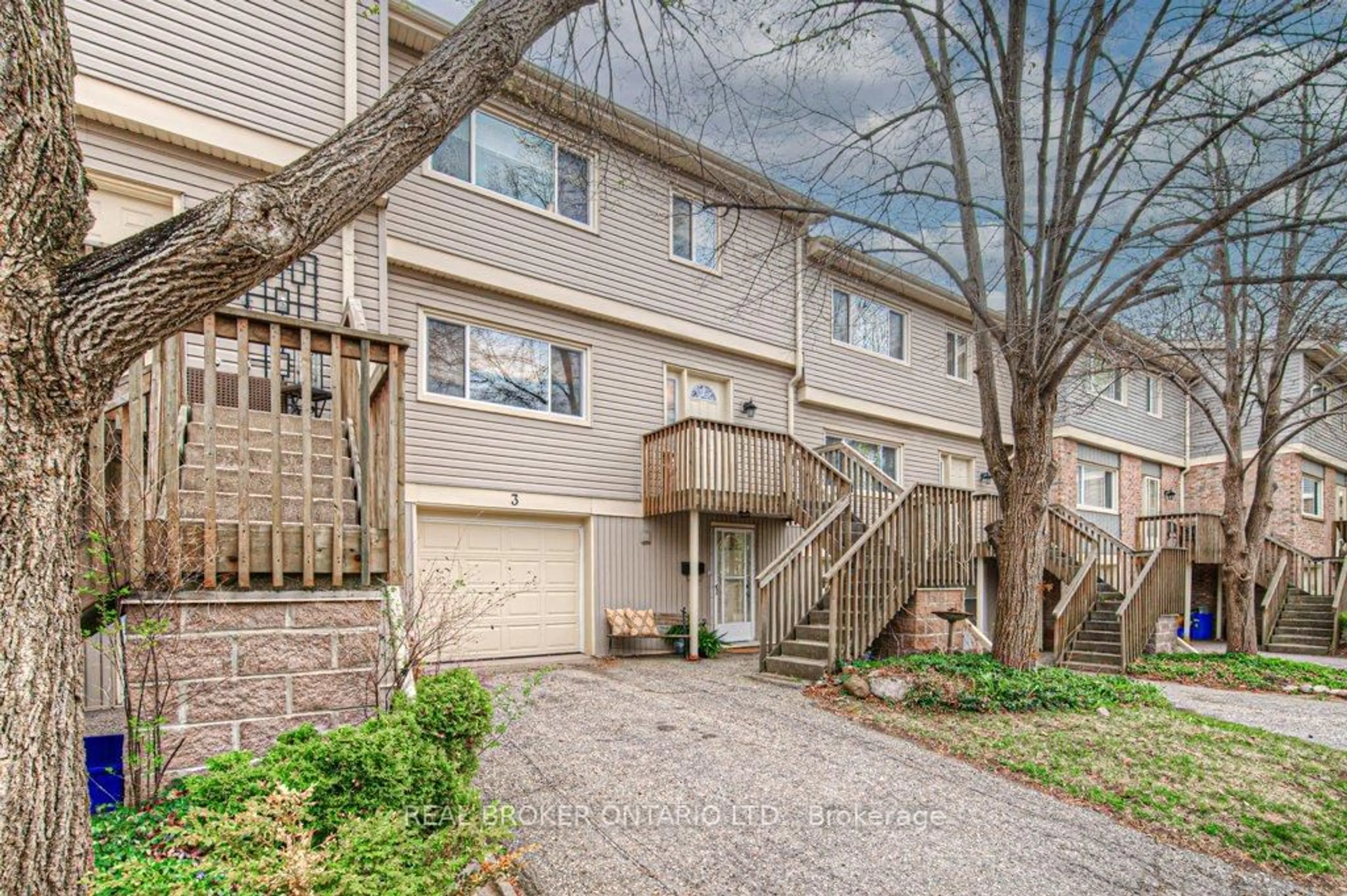 Unknown for 30 Green Valley Dr #3, Kitchener Ontario N2P 1G8