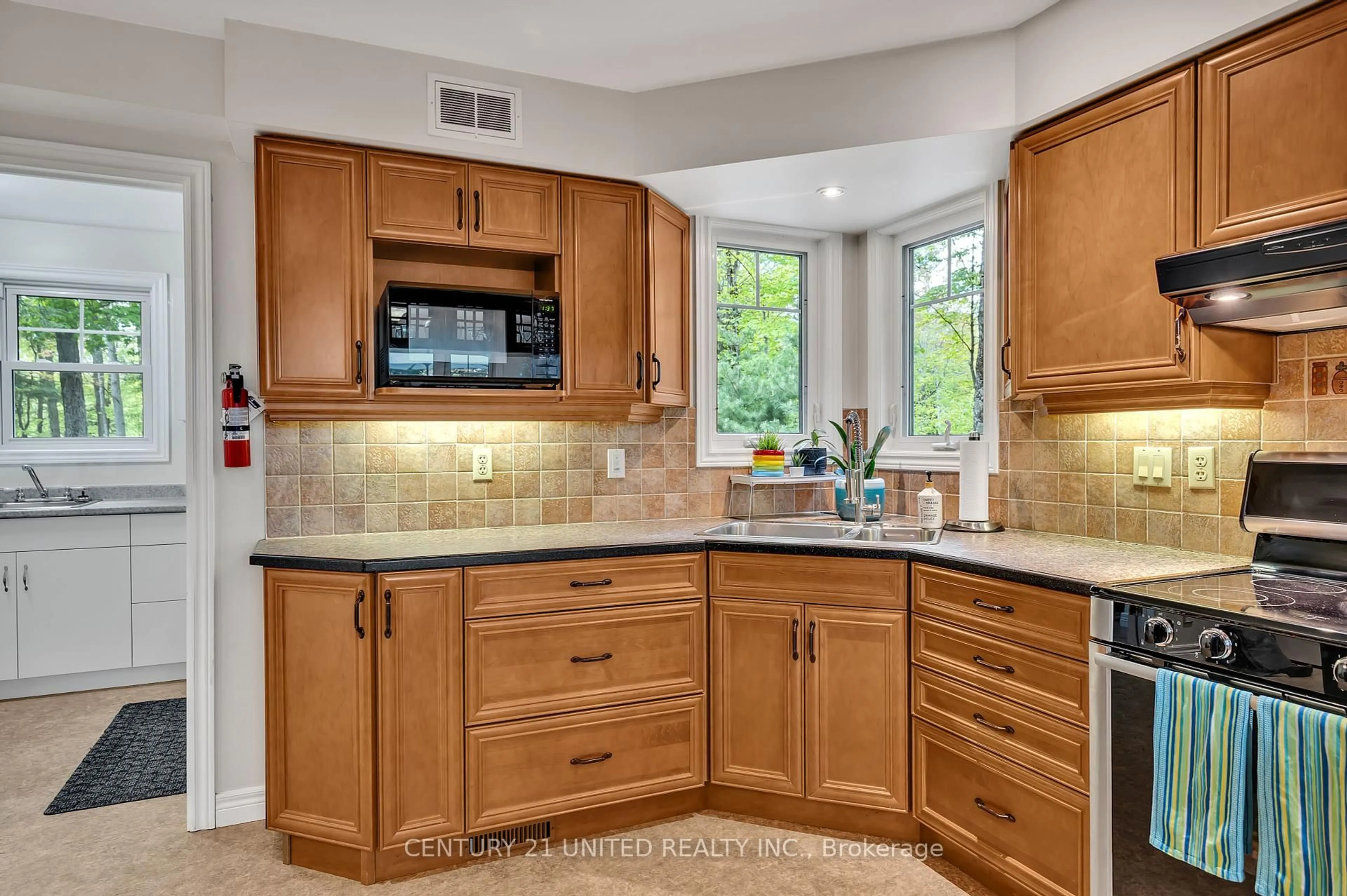 Standard kitchen, ceramic/tile floor for 116 Brown Lane, Bancroft Ontario K0L 2L0