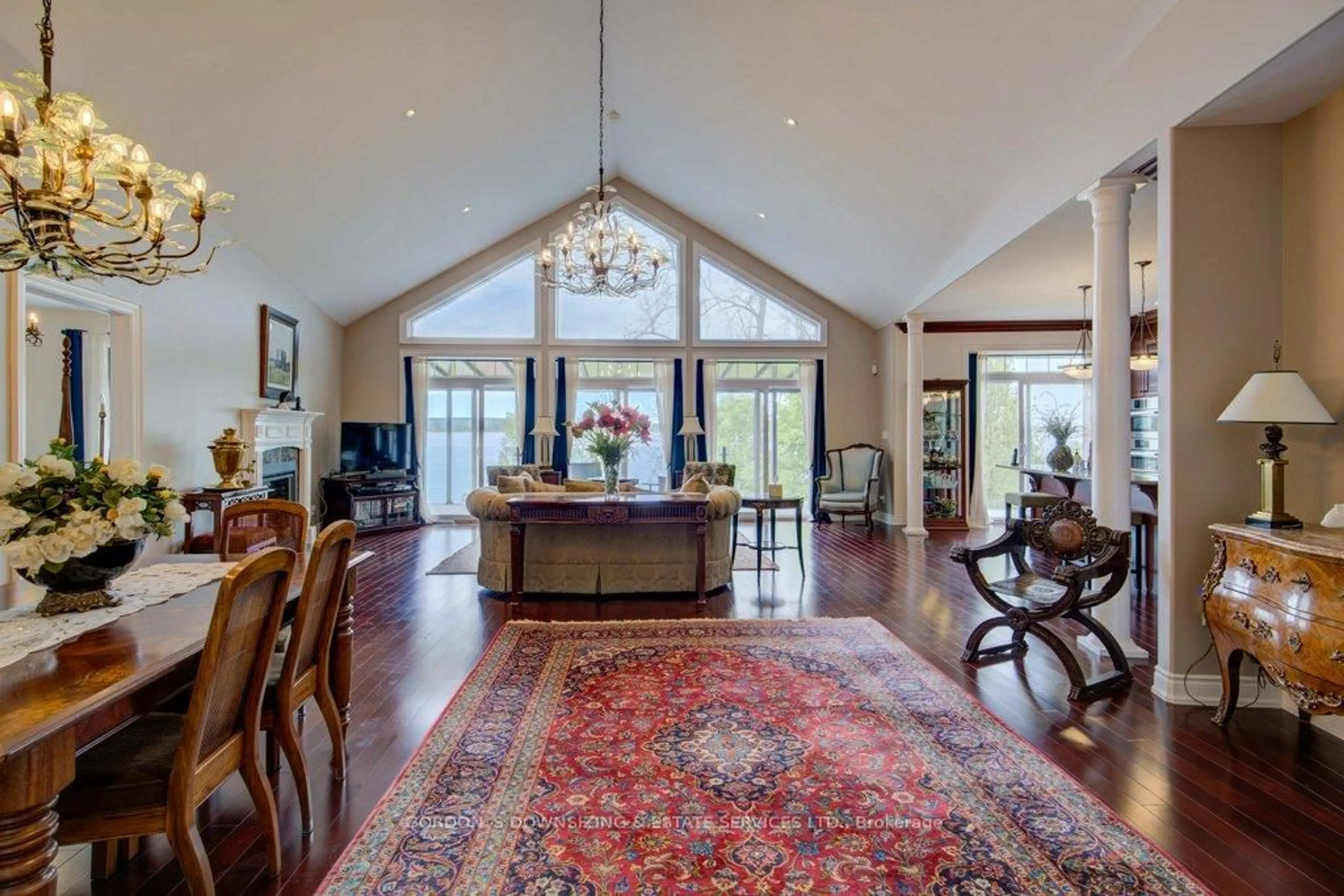 Indoor foyer for 3592 County 3 Rd, Prince Edward County Ontario K0K 1L0