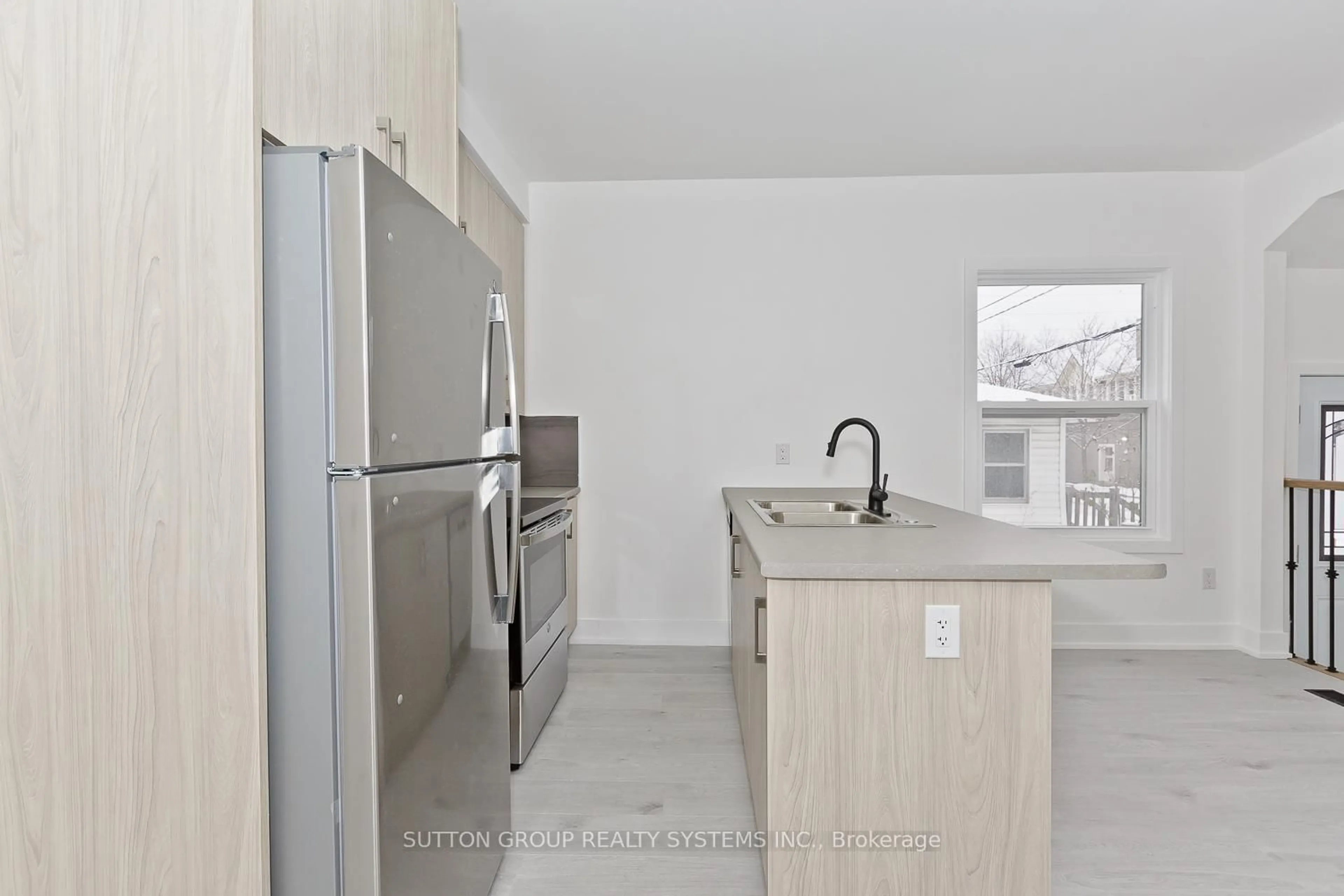Unknown for 78 Albert St, St. Catharines Ontario L2R 2H1