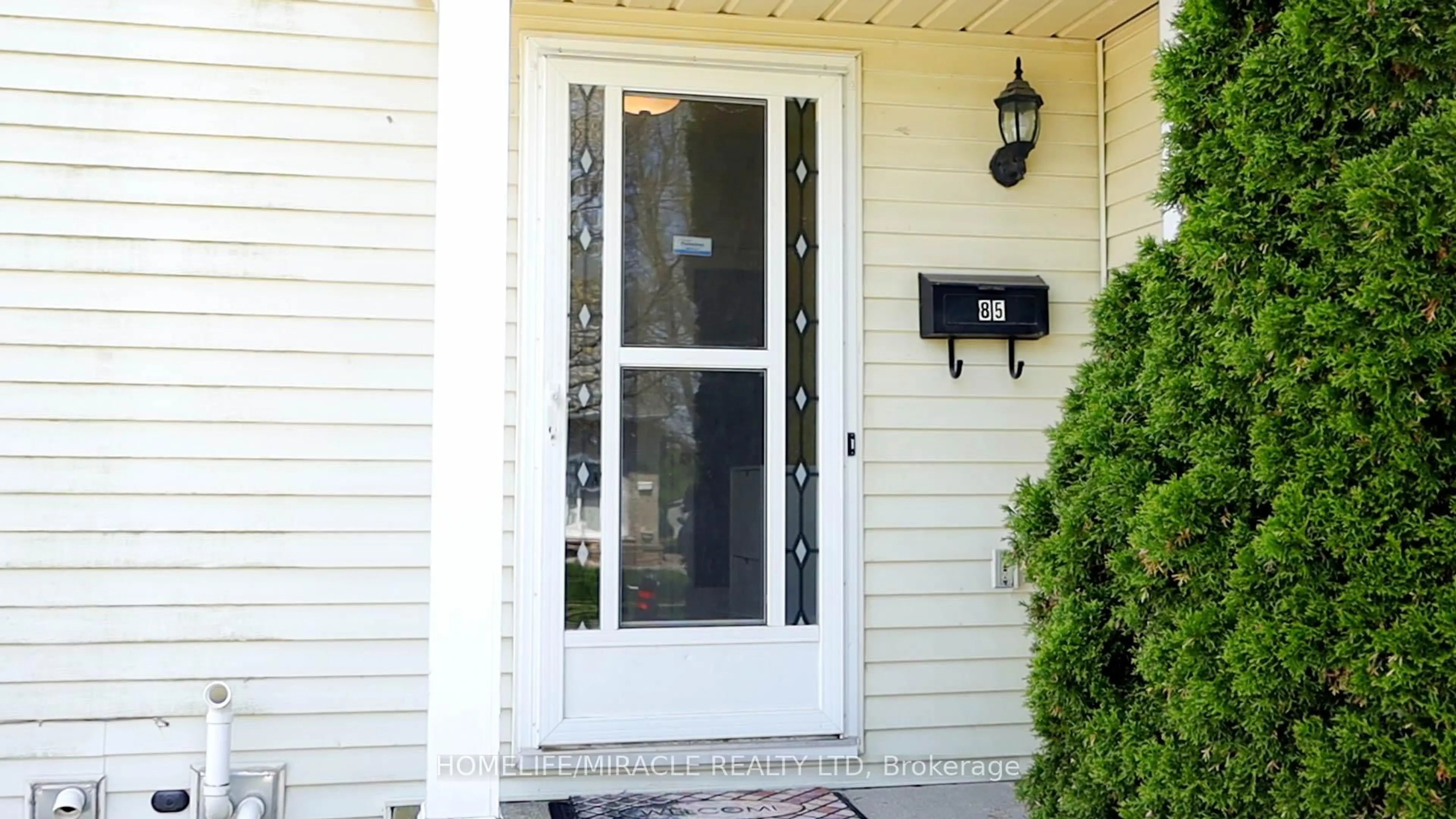 Unknown for 85 Aquador Dr, Welland Ontario L3C 5S5