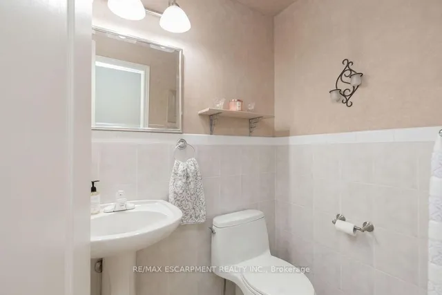 Additional property image - 10 Shadeland Cres