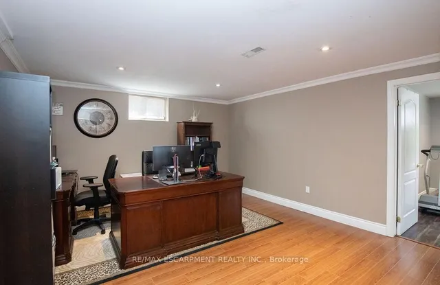 Additional property image - 10 Shadeland Cres