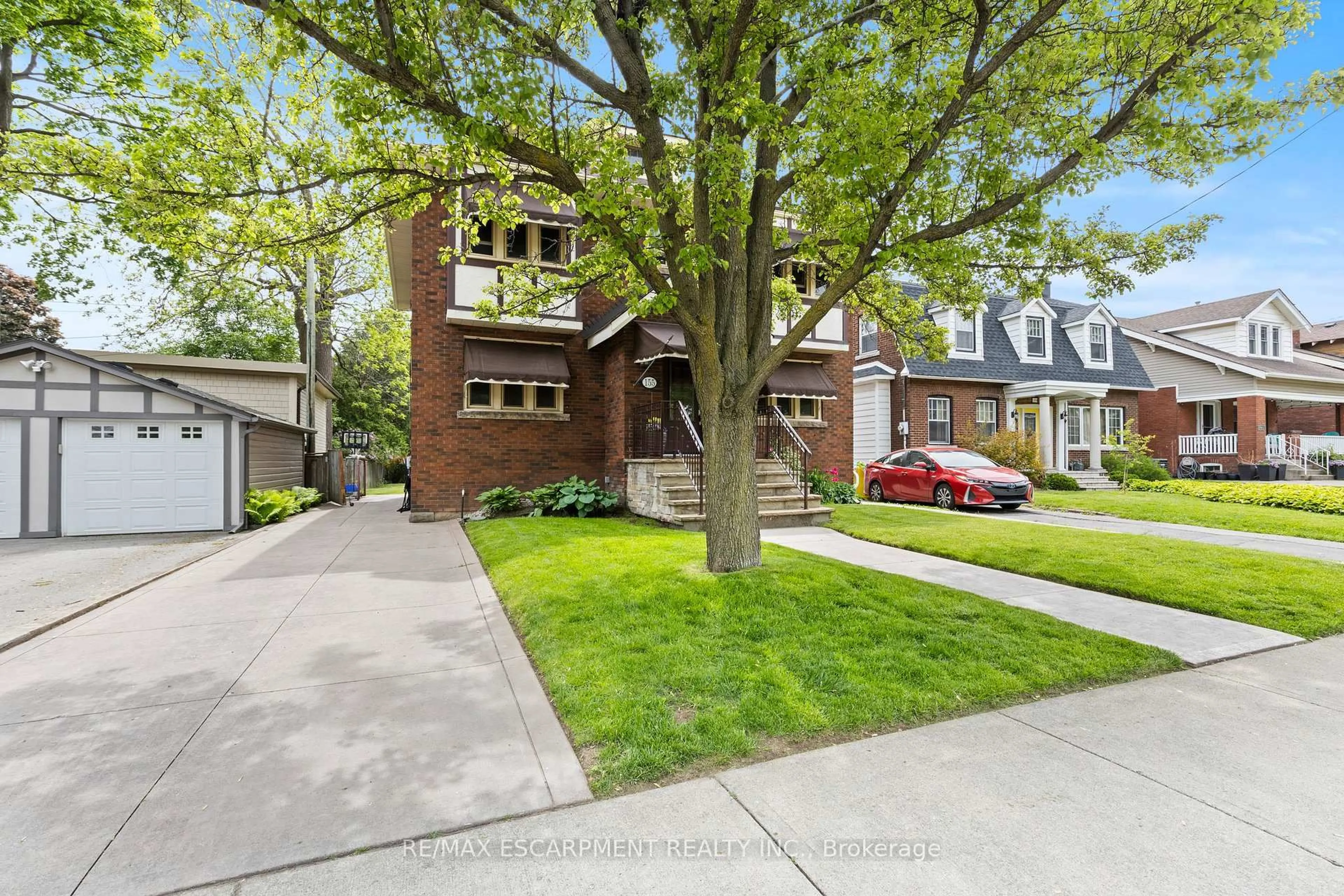 Home with brick exterior material, street for 155 Balmoral Ave, Hamilton Ontario L8M 3K2