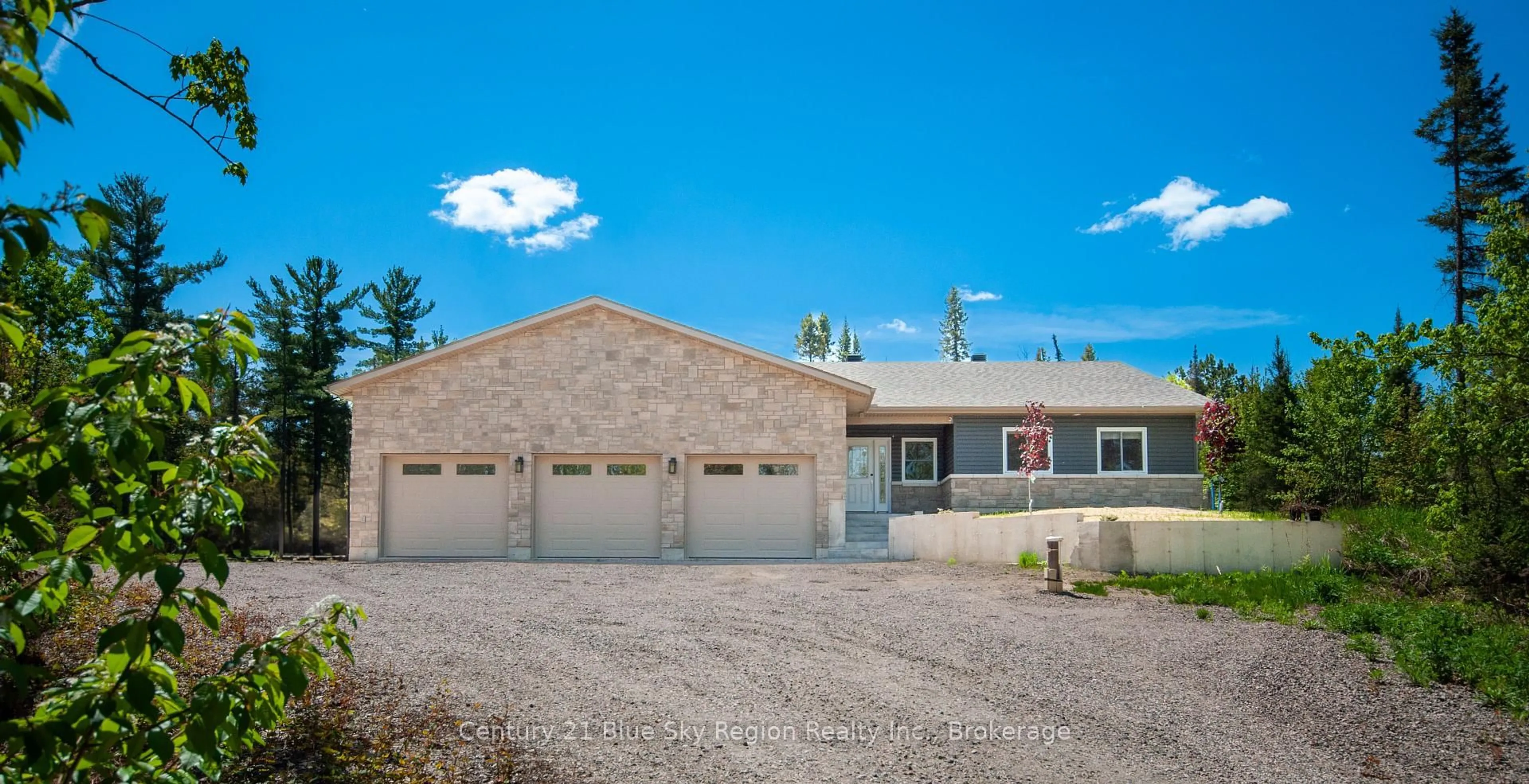 Home with brick exterior material, street for 858 Macpherson Dr, East Ferris Ontario P0H 1K0