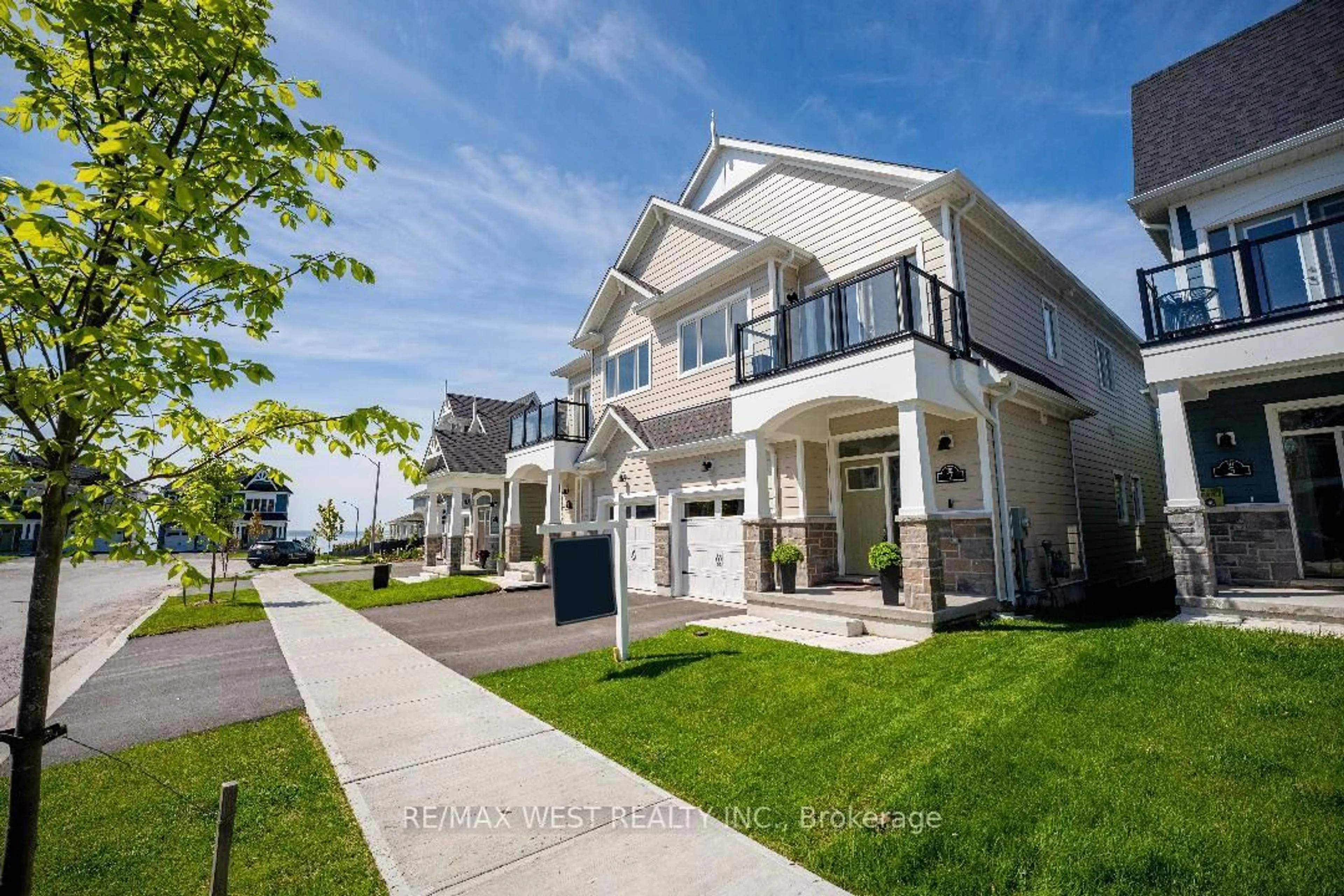 Home with vinyl exterior material, street for 7 Twelve Trees Crt, Prince Edward County Ontario K0K 3L0