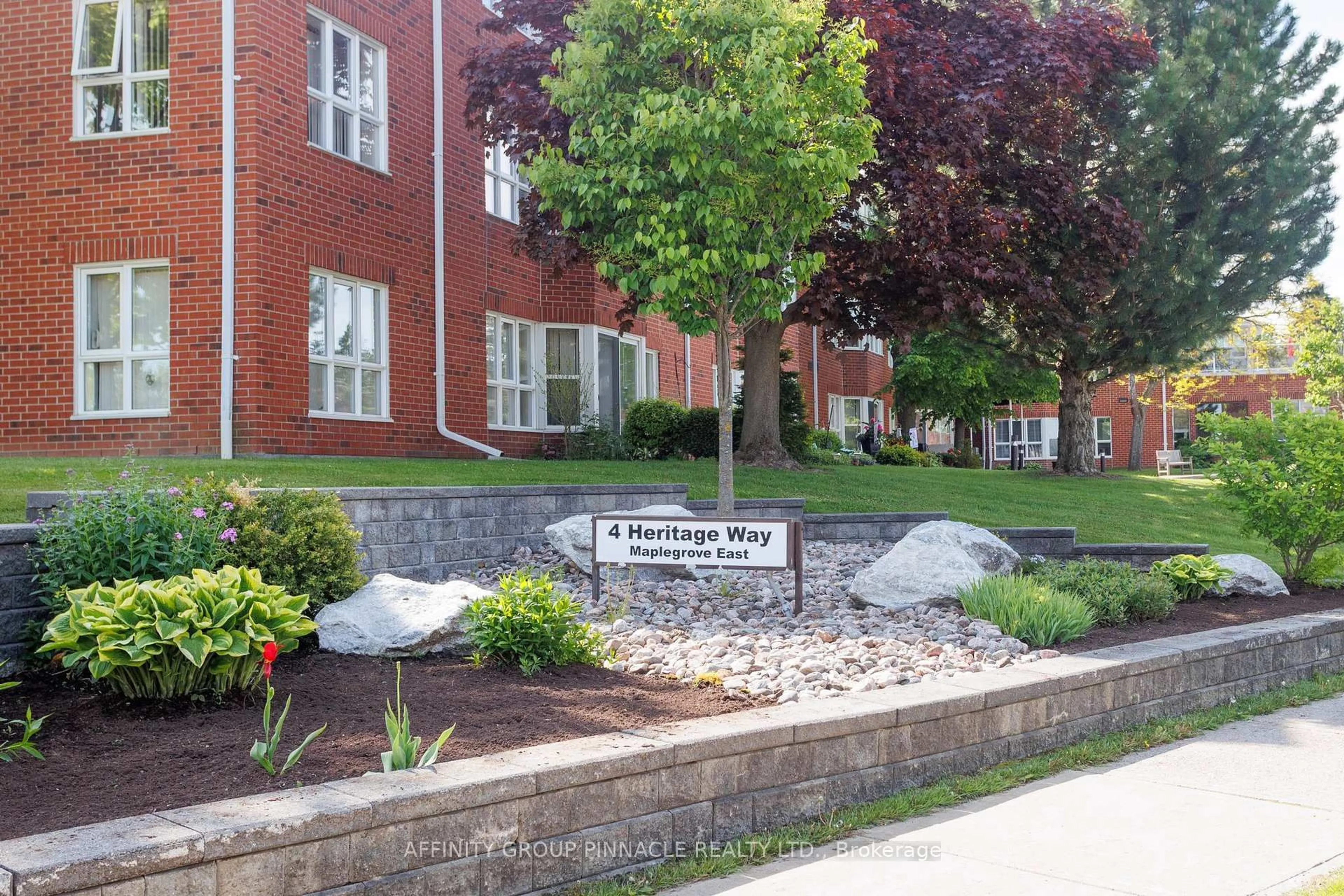 Unknown for 4 Heritage Way #203, Kawartha Lakes Ontario K9V 5Z2