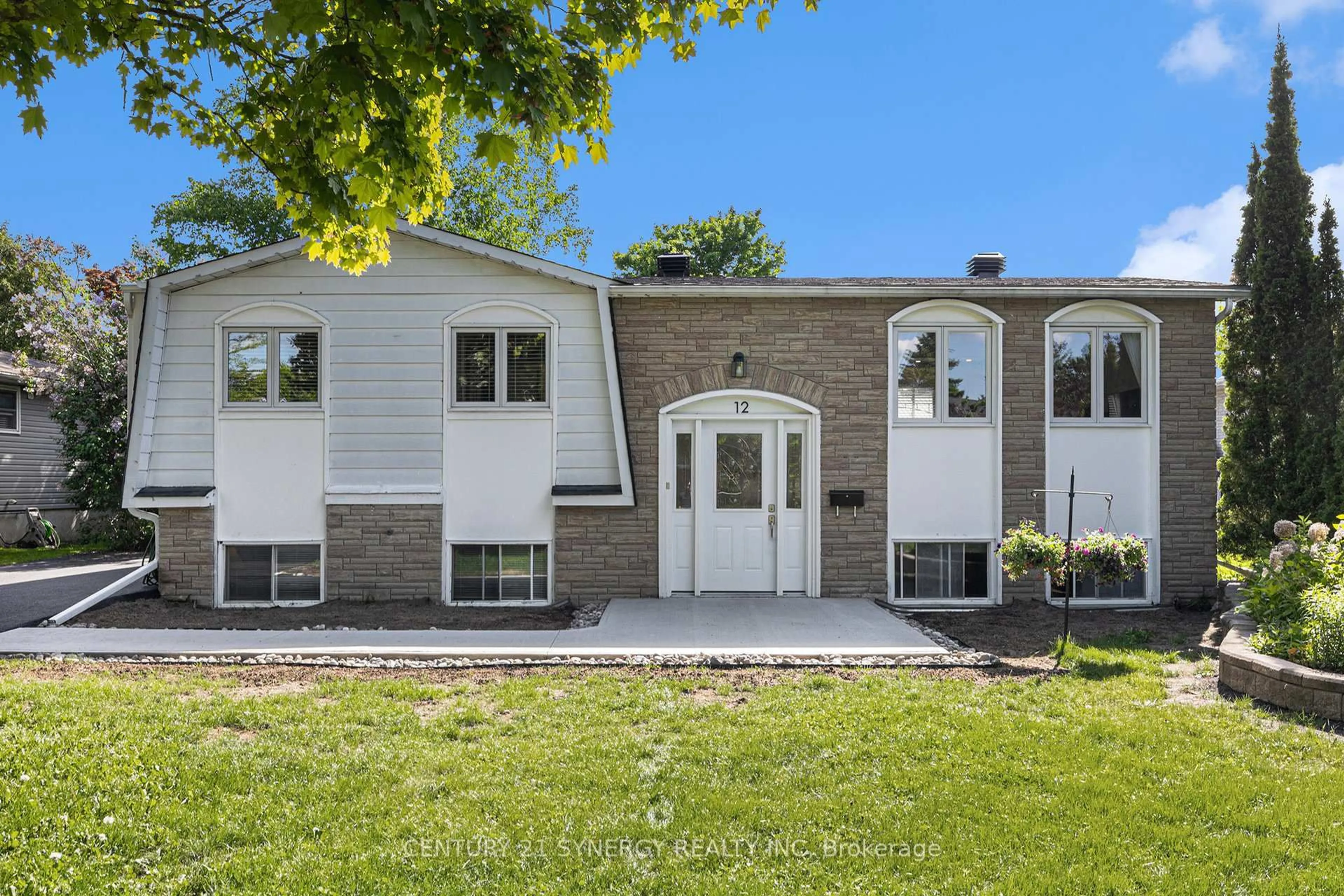 Unknown for 12 Morgan Ave, Perth Ontario K7H 3G4