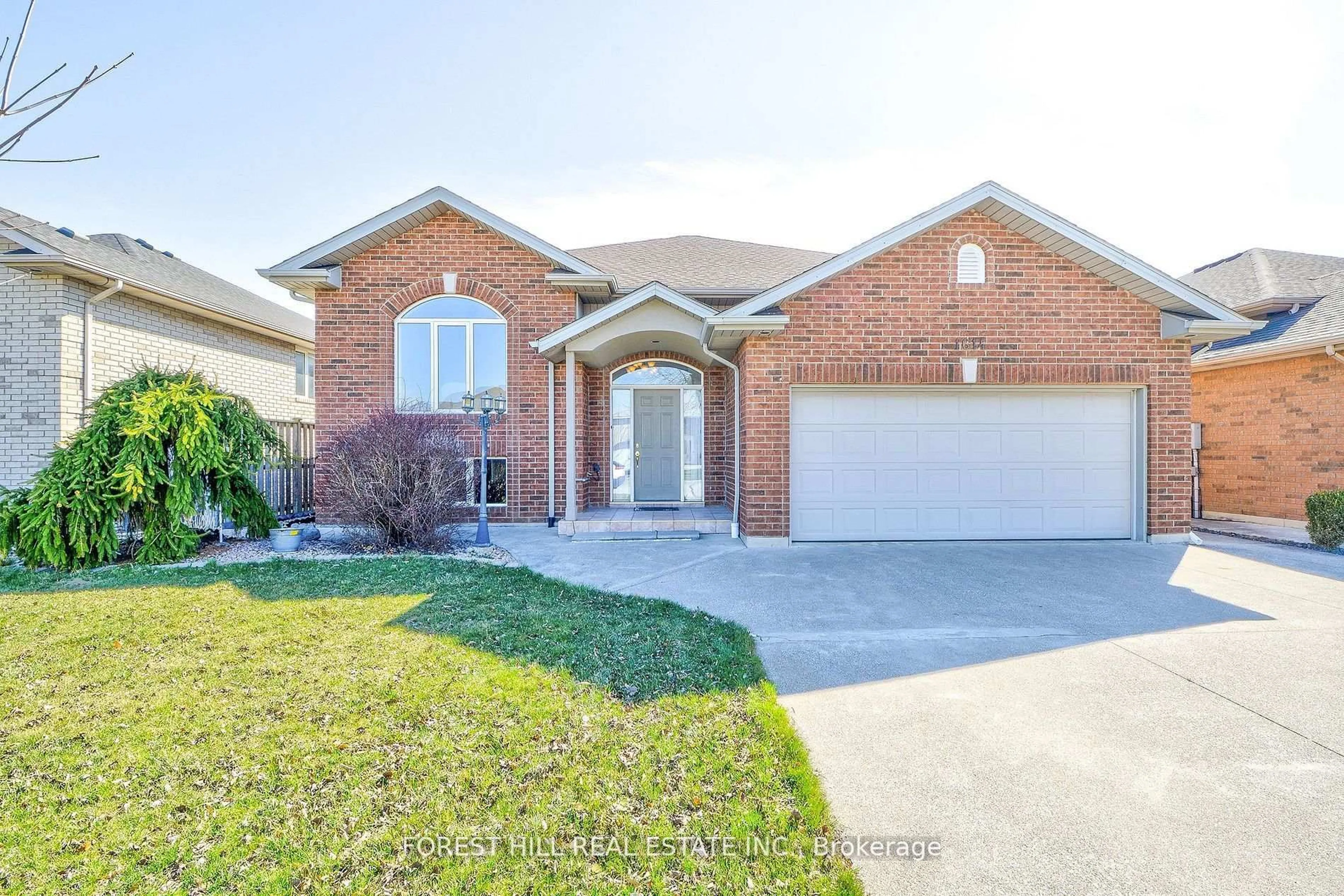 Home with brick exterior material, street for 1614 Morningstar Ave, Windsor Ontario N8P 1P9