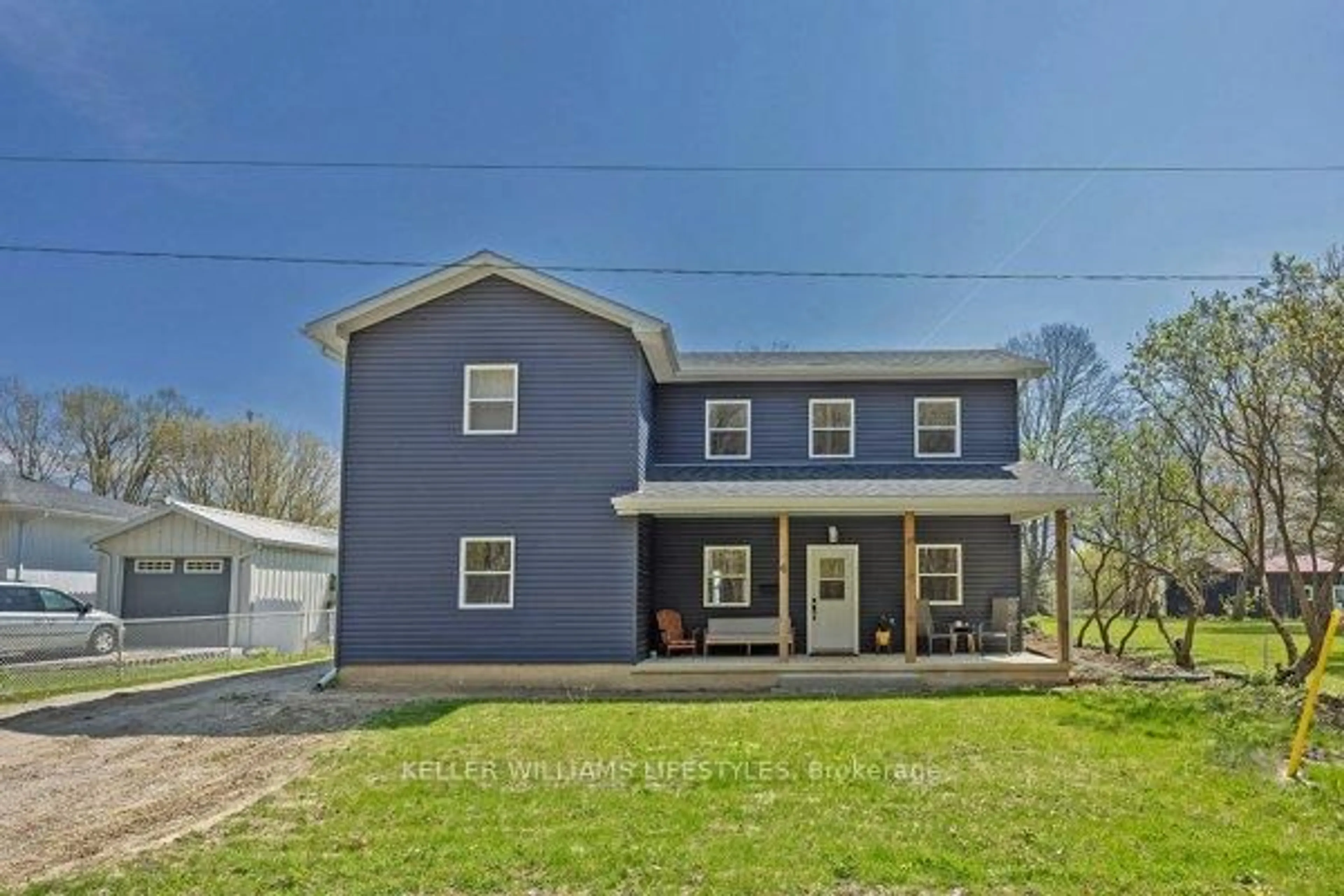 A pic from outside/outdoor area/front of a property/back of a property/a pic from drone, building for 6 Addison St, Bayham Ontario N0J 1T0