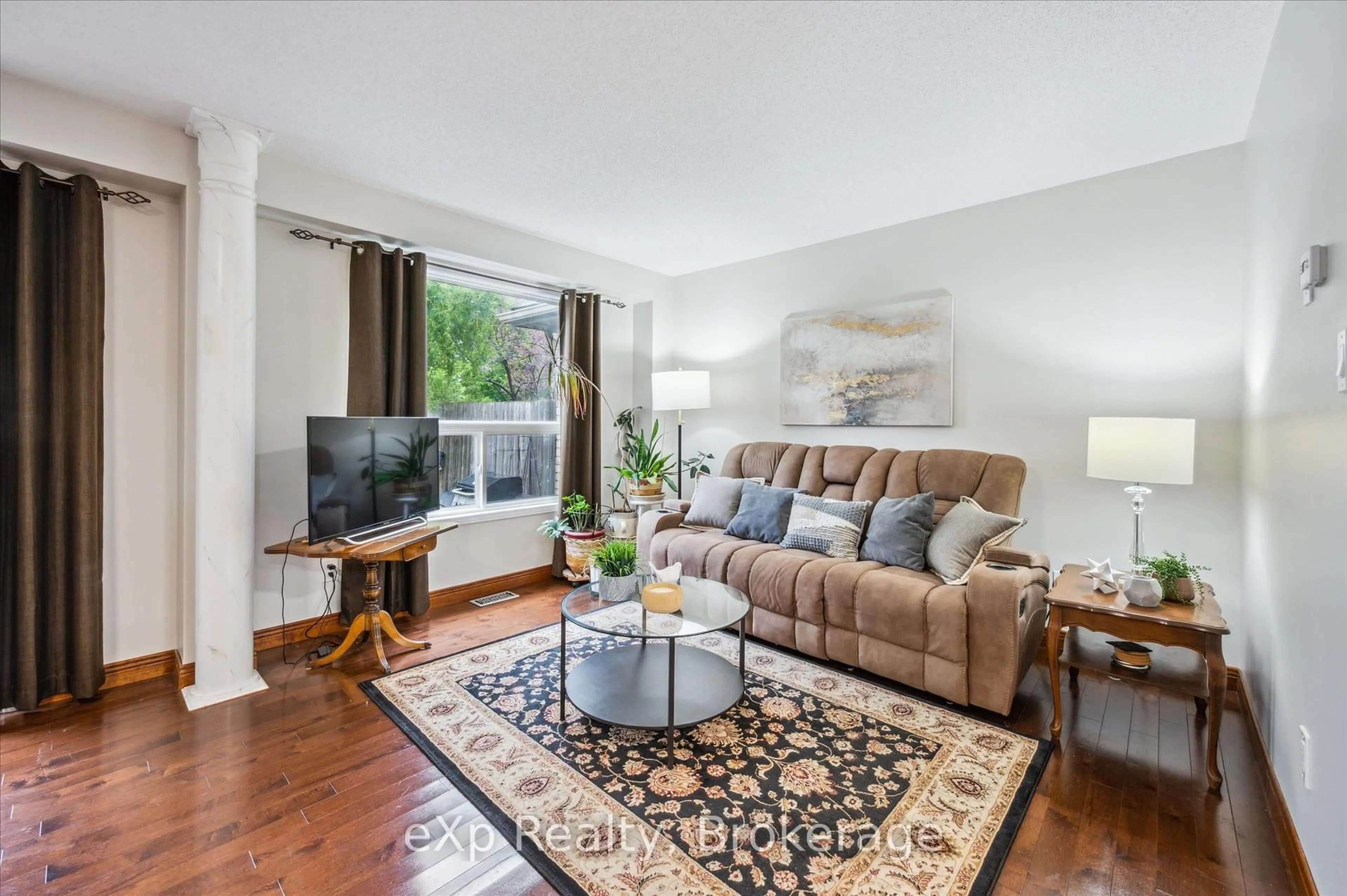 Living room with furniture, unknown for 100 Wilton Rd, Guelph Ontario N1E 7L8