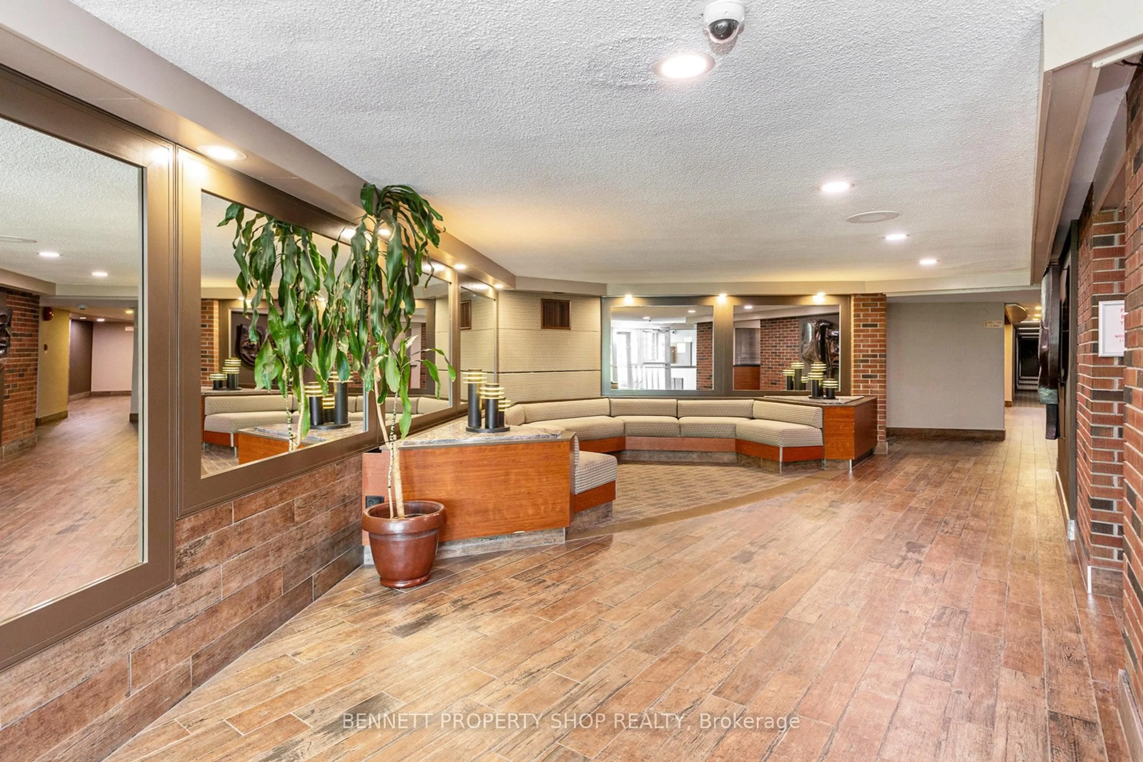 Lobby for 20 Chesterton Dr #312, Ottawa Ontario K2E 6Z7