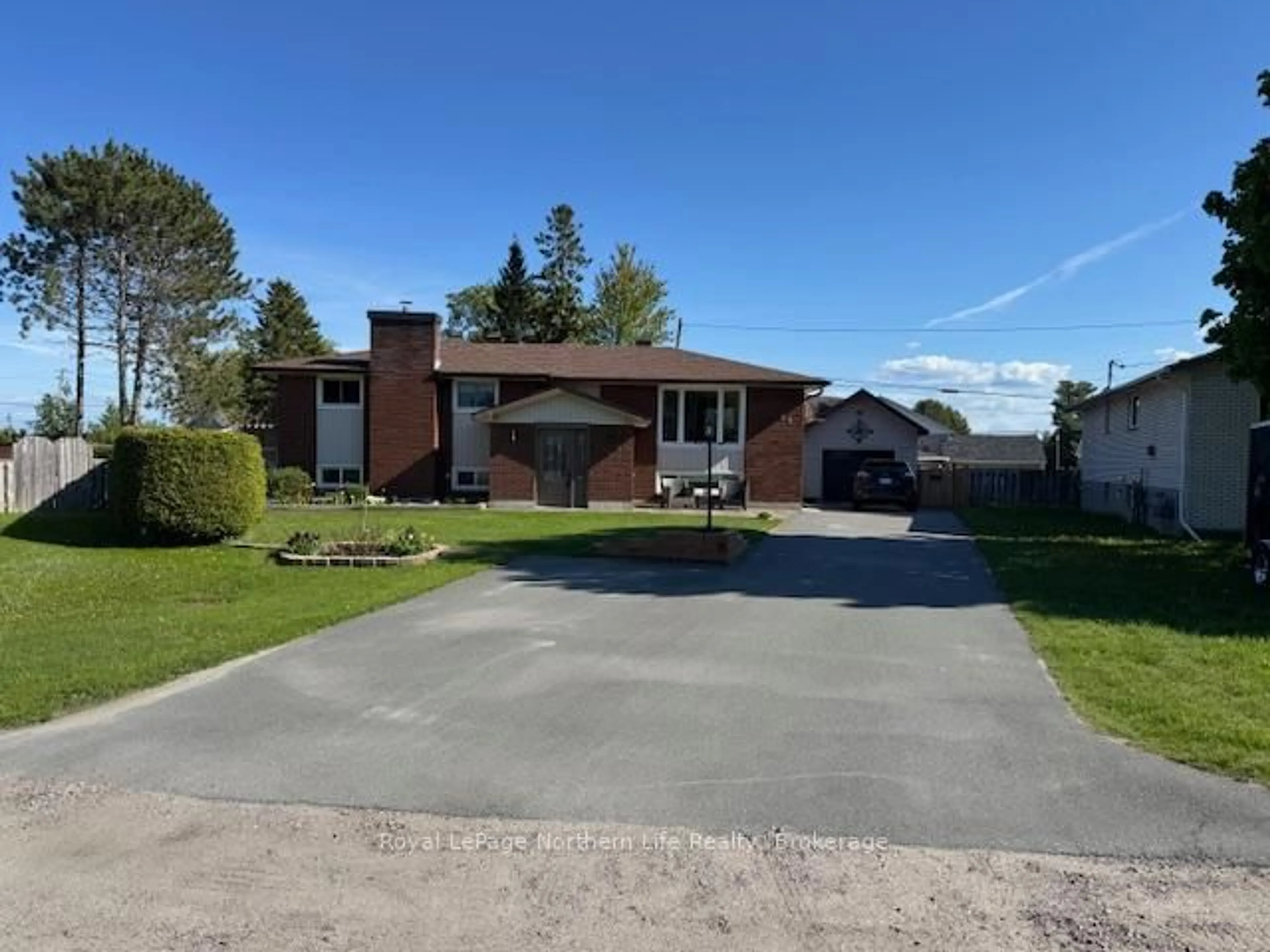 A pic from outside/outdoor area/front of a property/back of a property/a pic from drone, street for 58 Chateau Terr, West Nipissing Ontario P2B 1X6