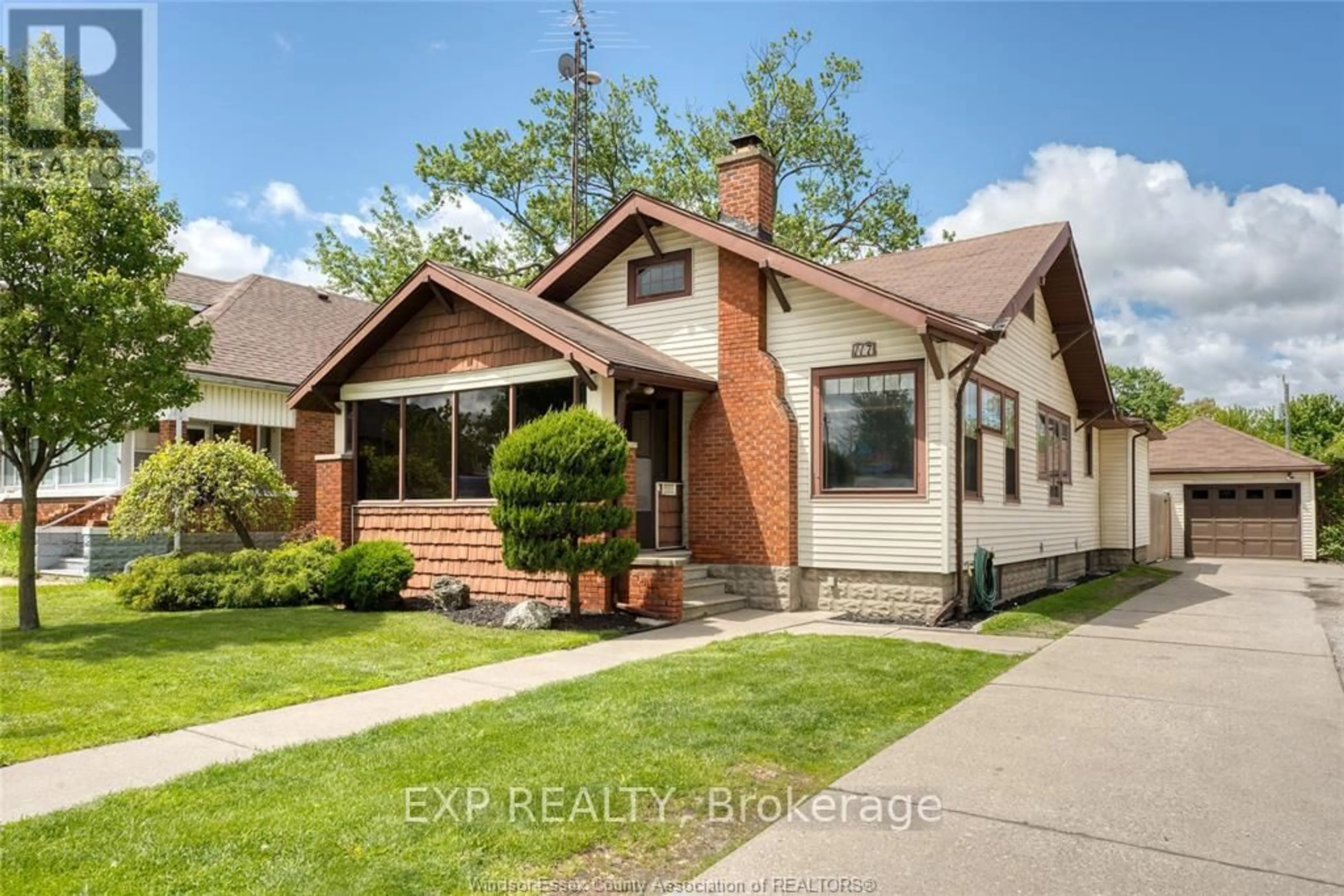Home with brick exterior material, street for 117 Erie St, Leamington Ontario N8H 3B5