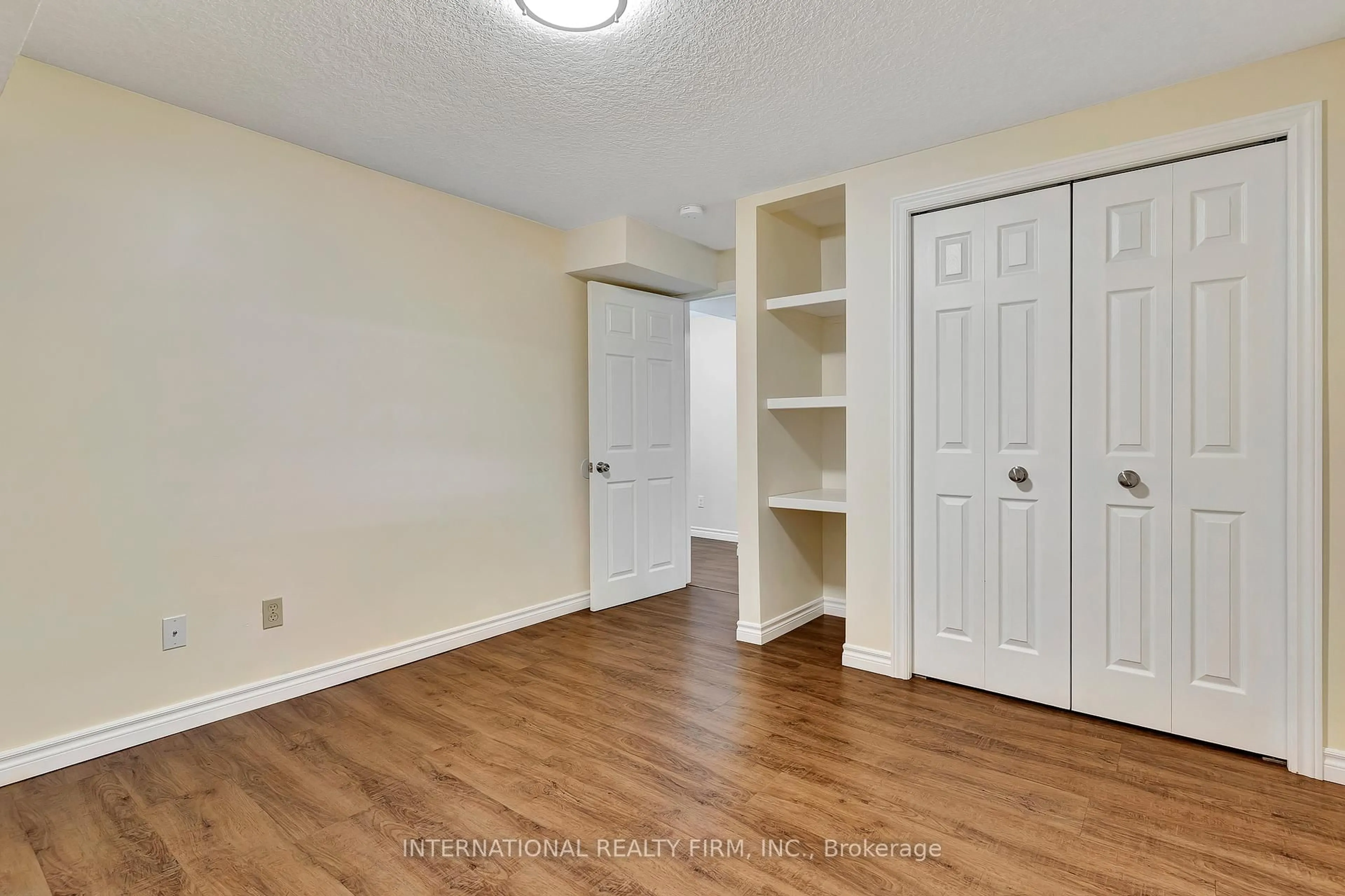 A pic of a room for 87 Maxwell Dr, Kitchener Ontario N2R 1A5