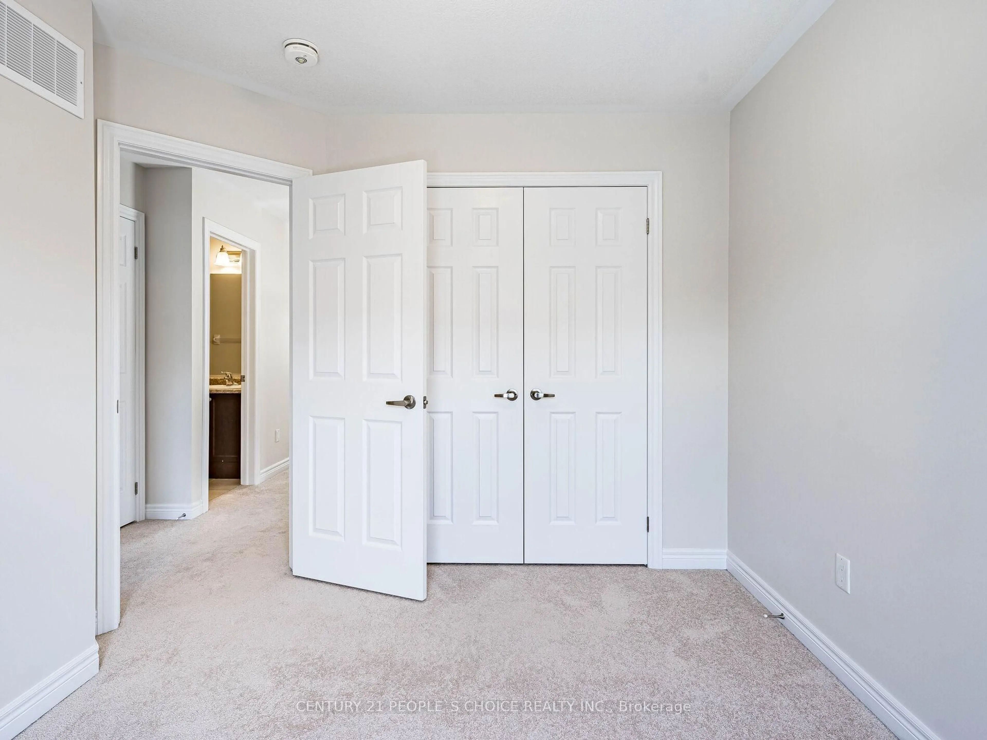 Unknown for 755 Linden Dr #15, Cambridge Ontario N3H 0E4
