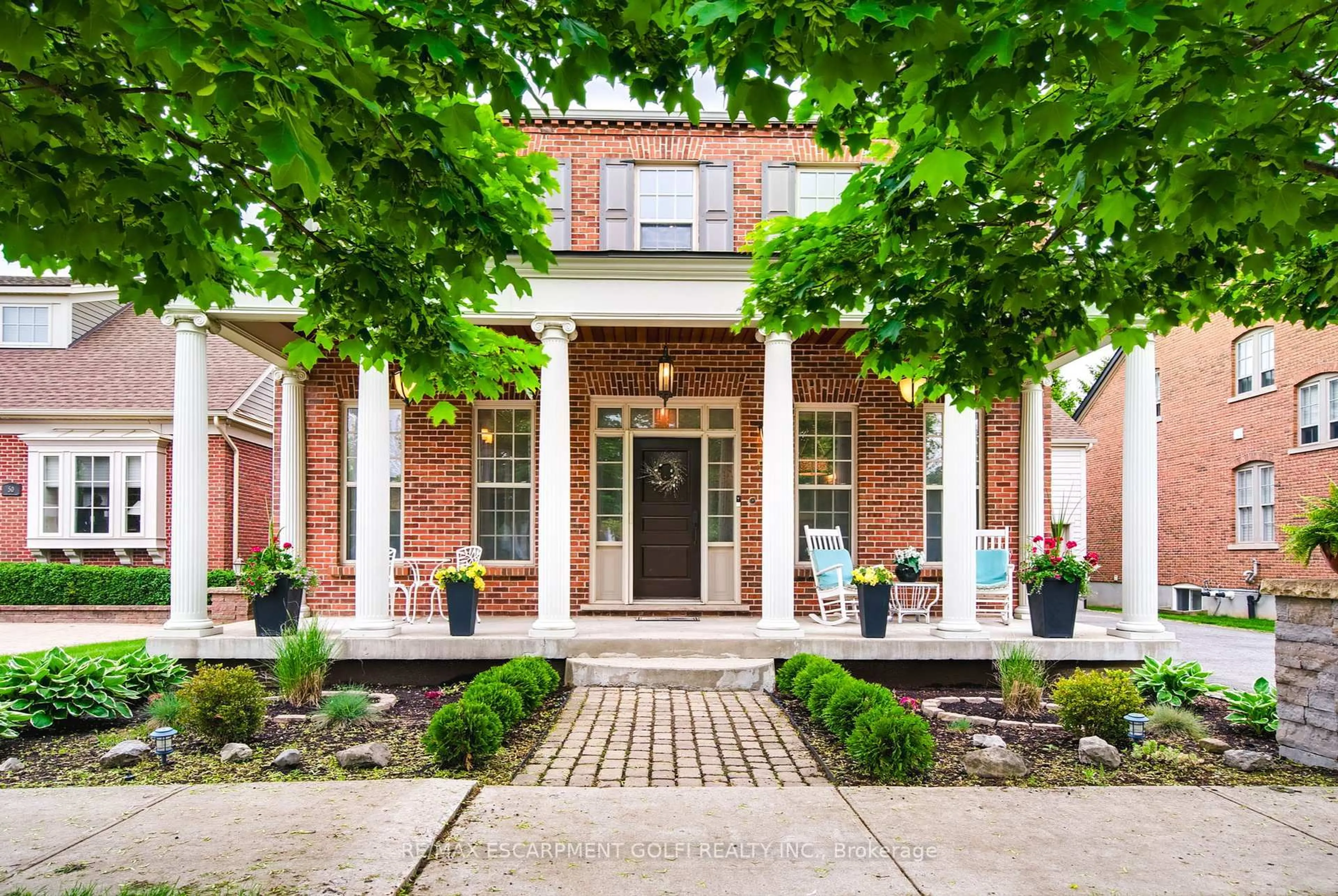 Home with brick exterior material, street for 52 Garrison Village Dr, Niagara-on-the-Lake Ontario L0S 1J0