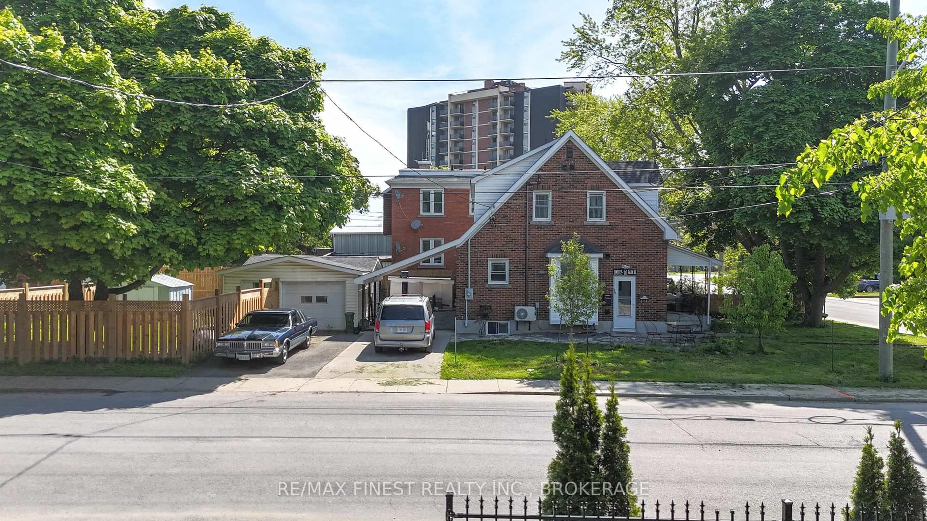 A pic from outside/outdoor area/front of a property/back of a property/a pic from drone, street for 211 Park St, Kingston Ontario K7L 1K2