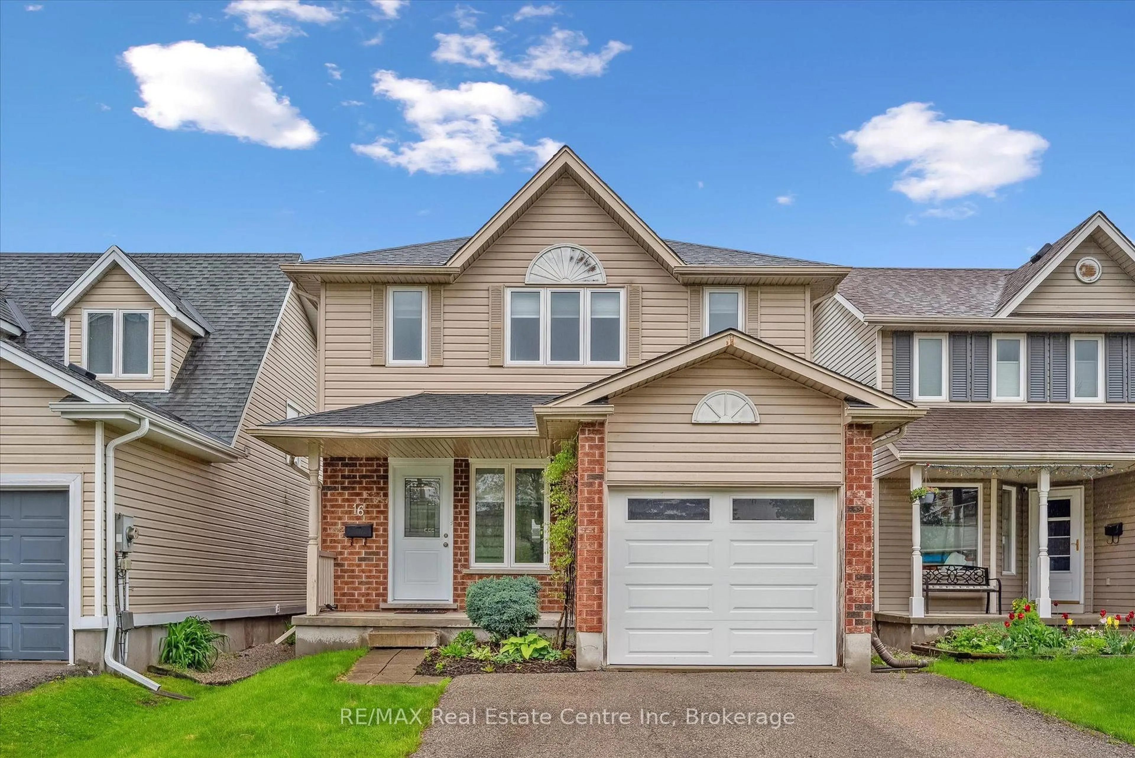 Home with brick exterior material, street for 16 BAILEY Ave, Guelph Ontario N1H 8N3